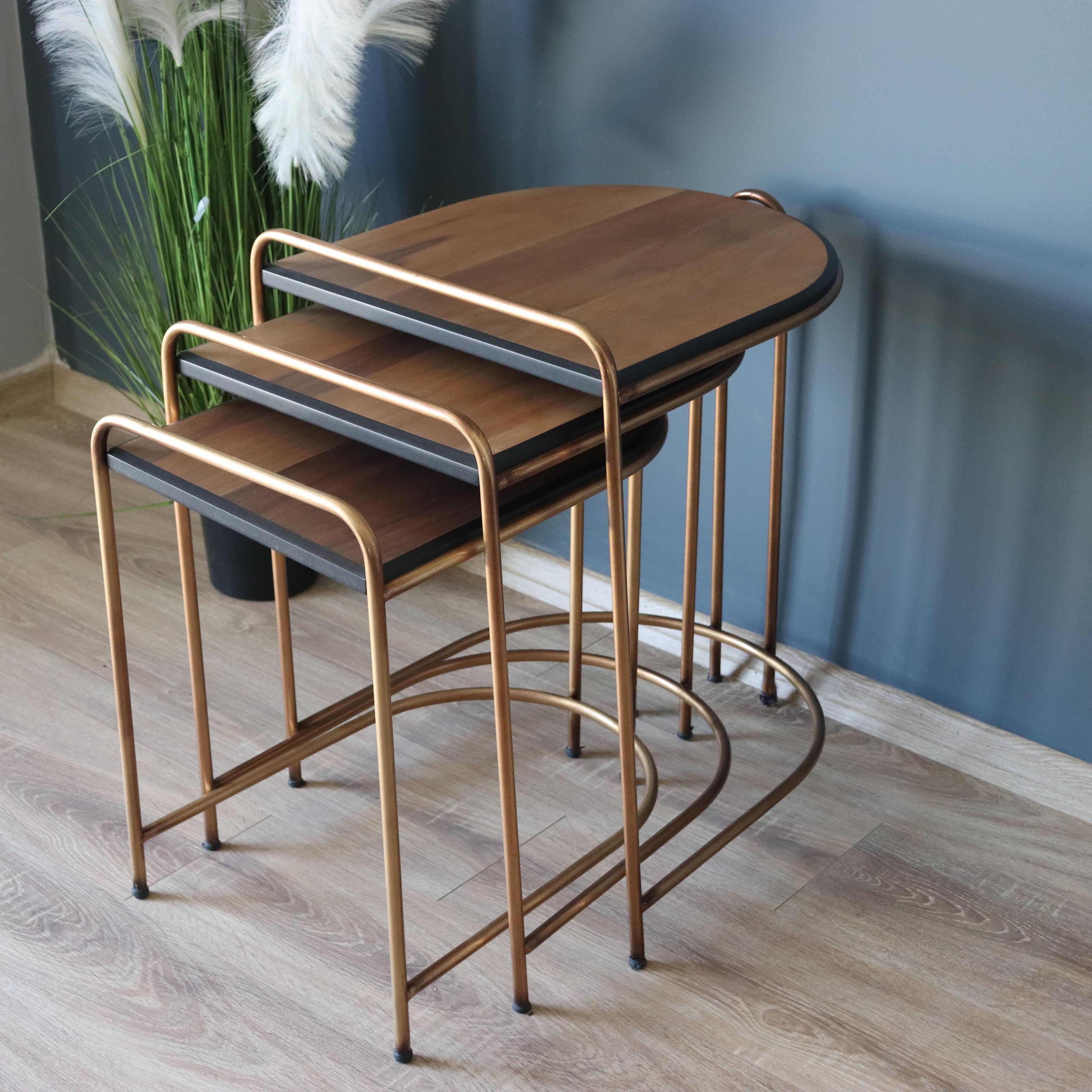 Tera Walnut Nesting Table