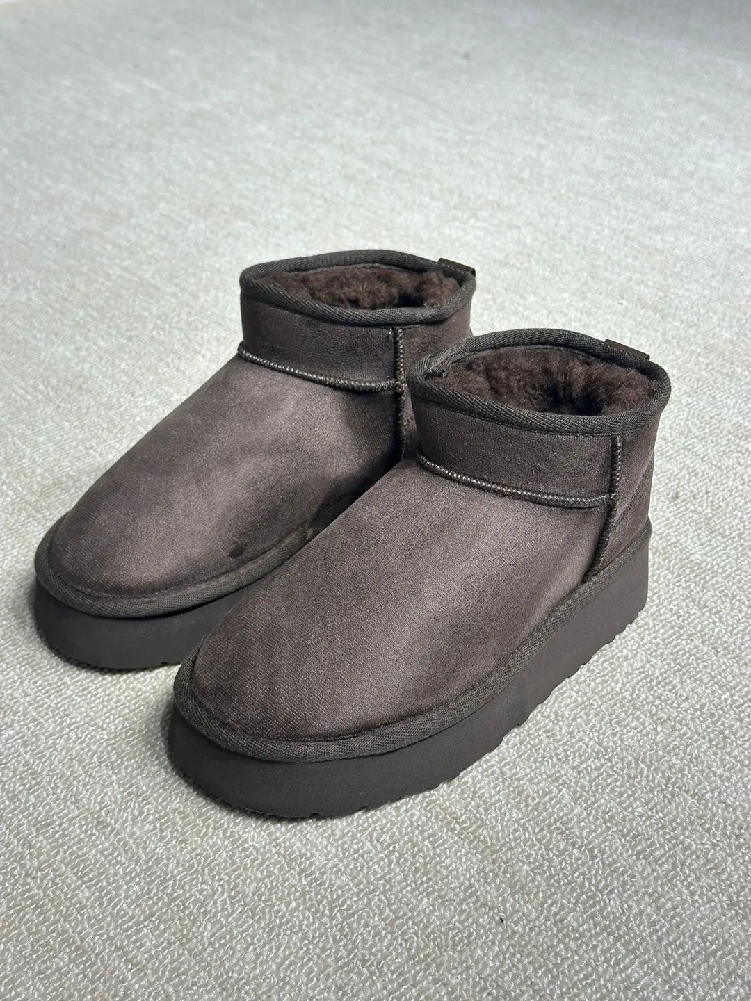Ugg