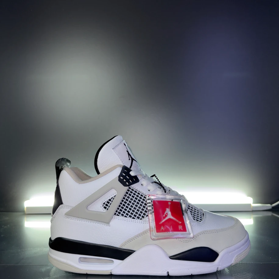 Jordan 4 Retro Military Black | Premium İthal Sneaker