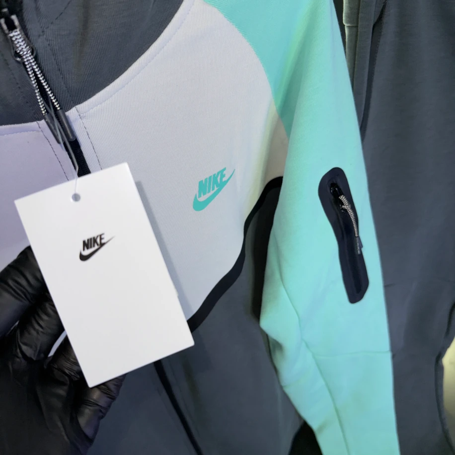 Nike Tech Fleece | Iron Grey Set