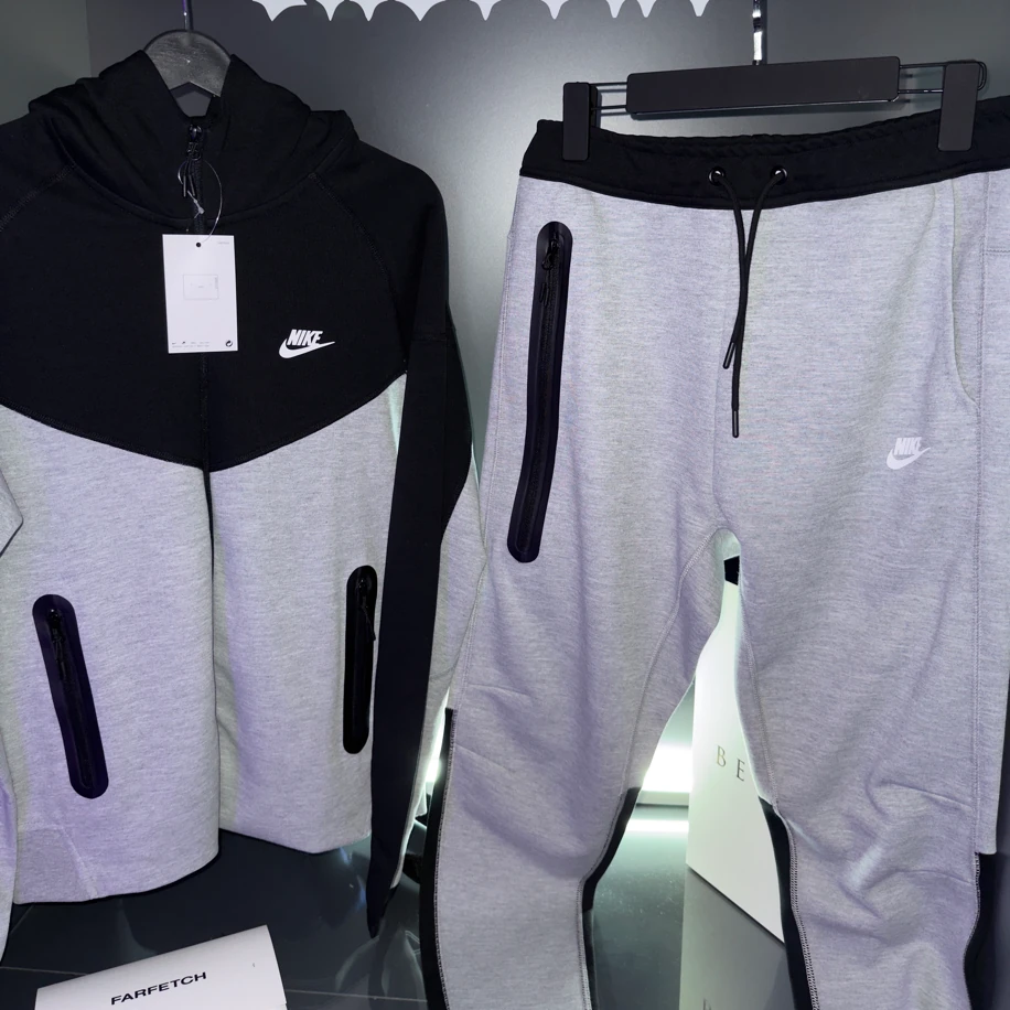 PANDA TECH FLEECE – DARK FLOW SET ️