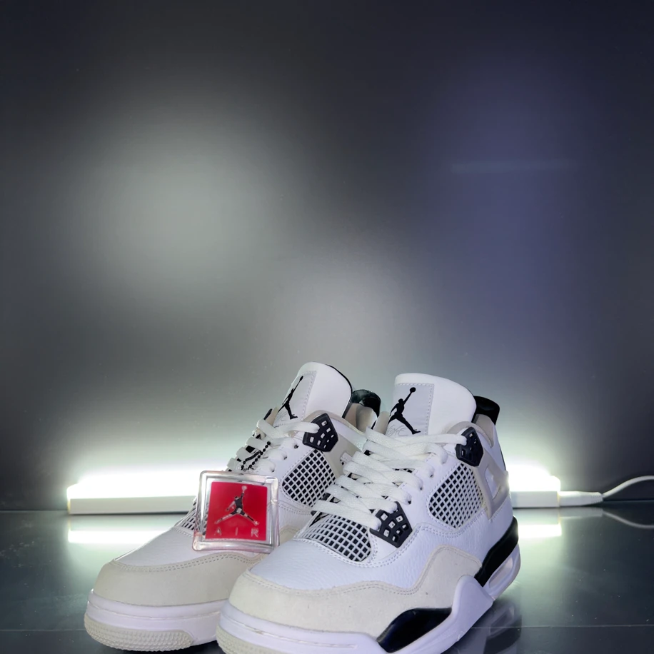 Jordan 4 Retro Military Black | Premium İthal Sneaker