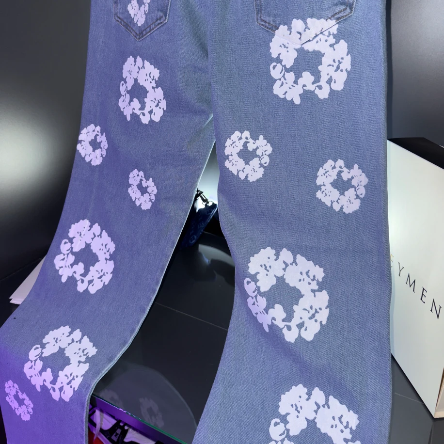 DENIM TEARS  – Blossom Jean Drop