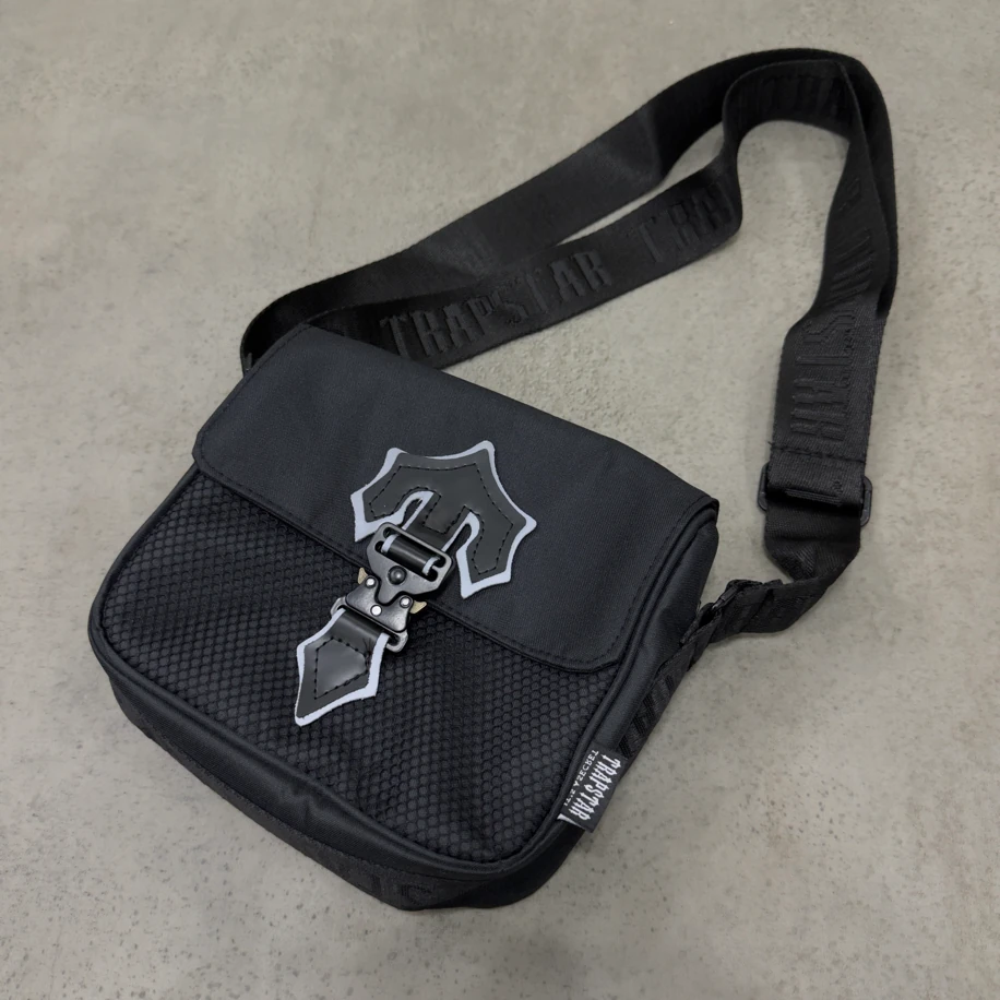 Trapstar Reflektörlü Çanta | London Street Editio