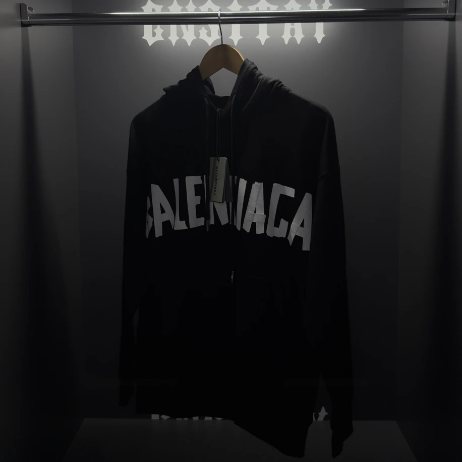 BALENCIAGA  – Tape Type OG Hoodie