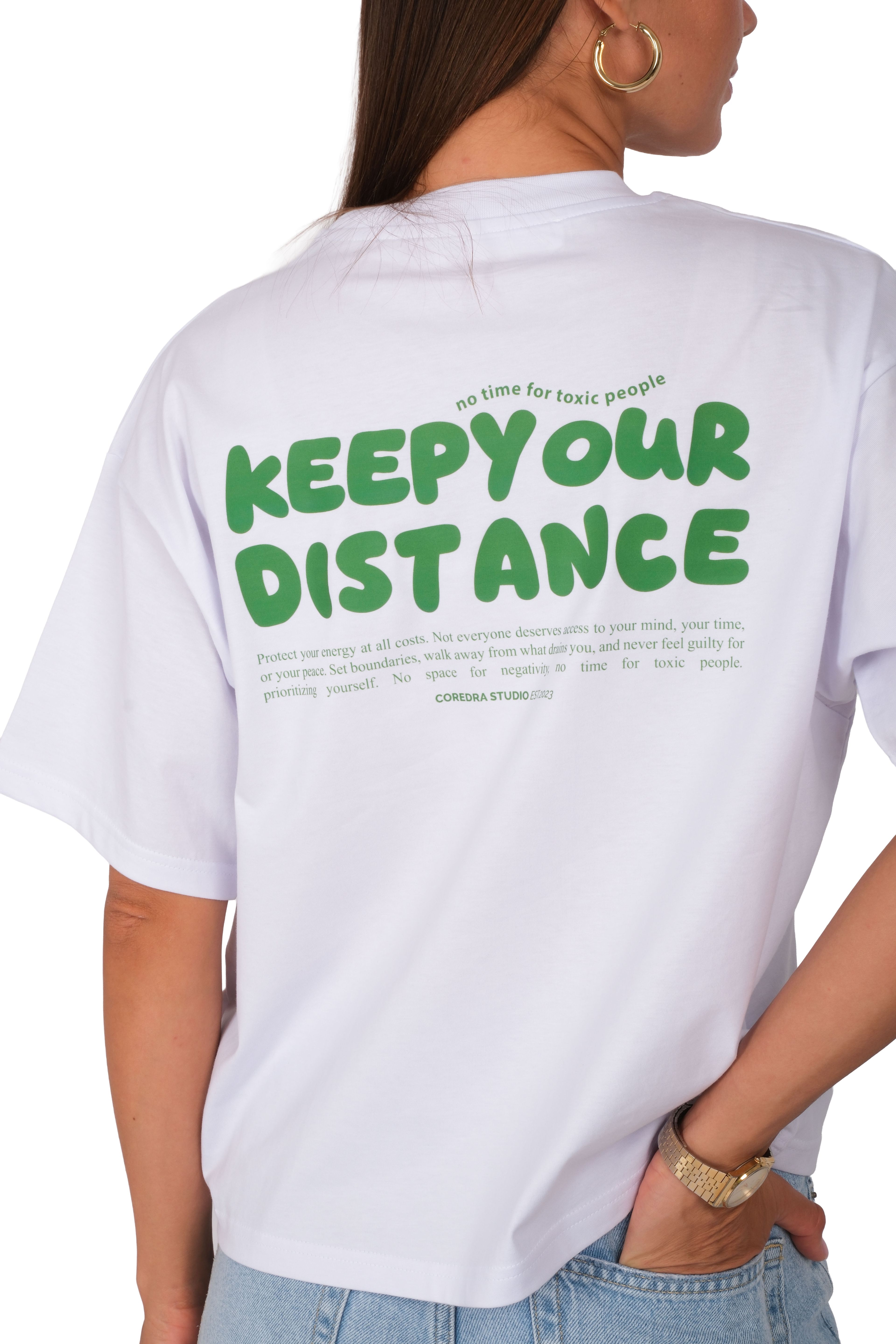 Keep Your Distance Boxed Fit Kadın T-Shirt Beyaz C590