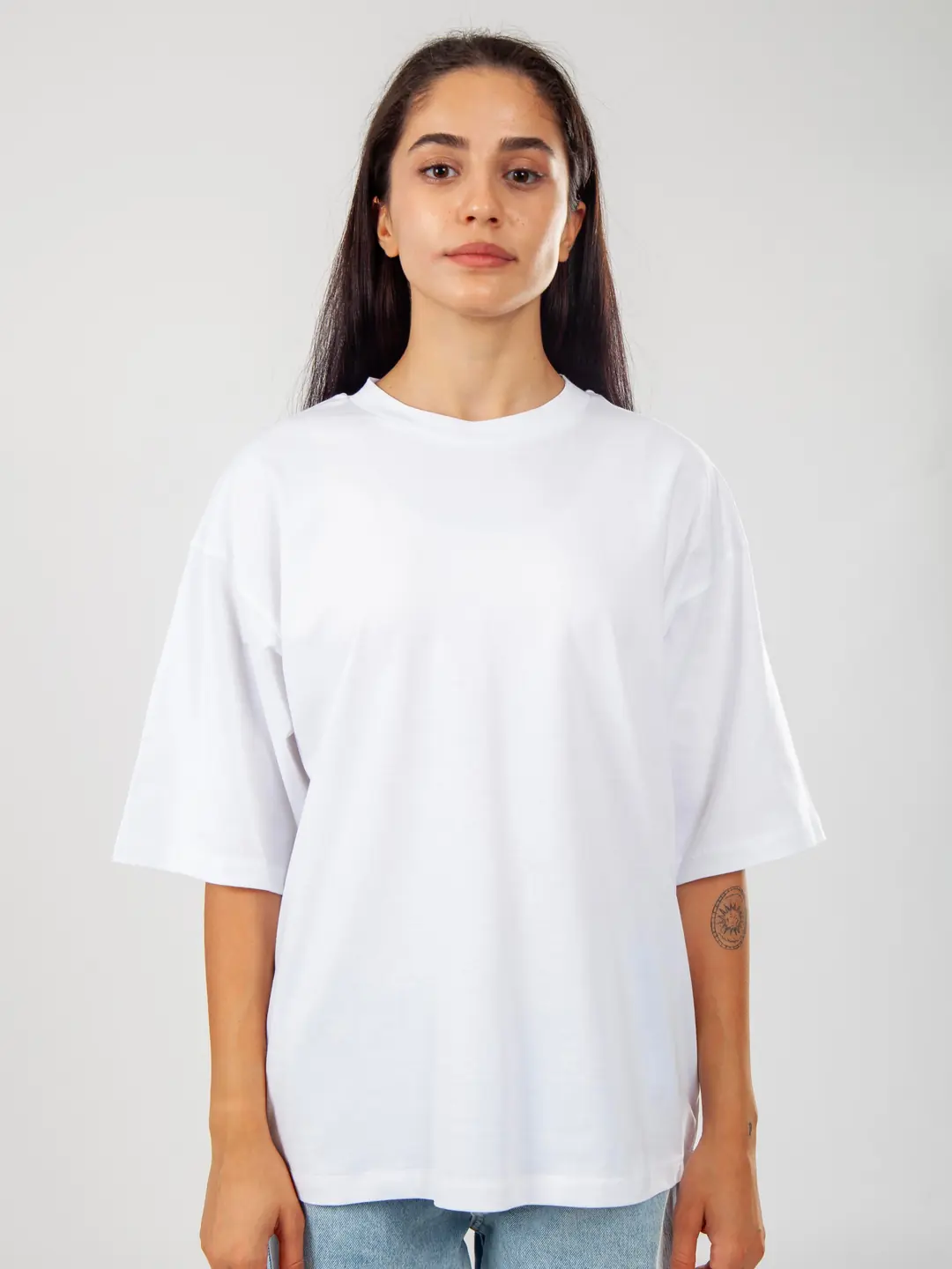 basic-oversize-tisort-beyazm-