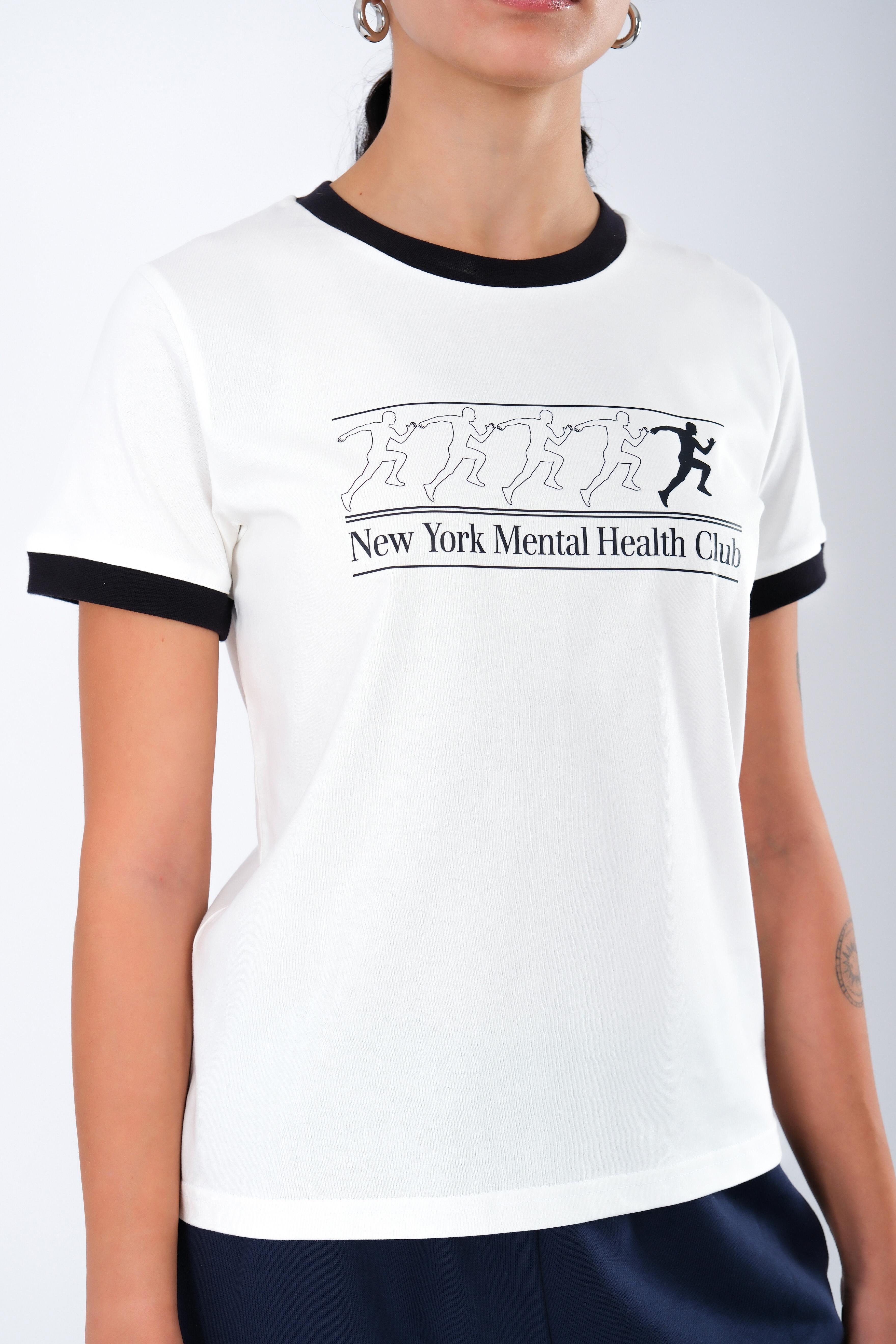 Regular Fit Lacivert Kontrast Ribanalı Ekru T-Shirt Kadın - NEW YORK MENTAL HEALTH CLUB C502