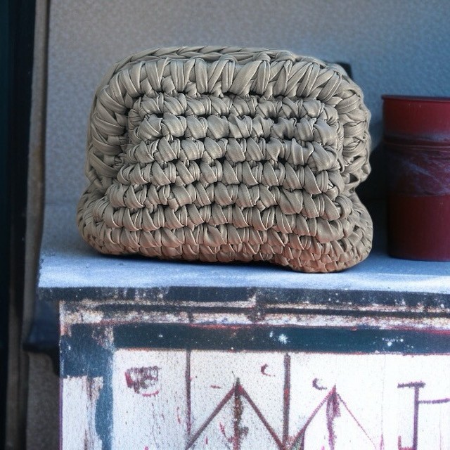 Stone Clutch | Gri
