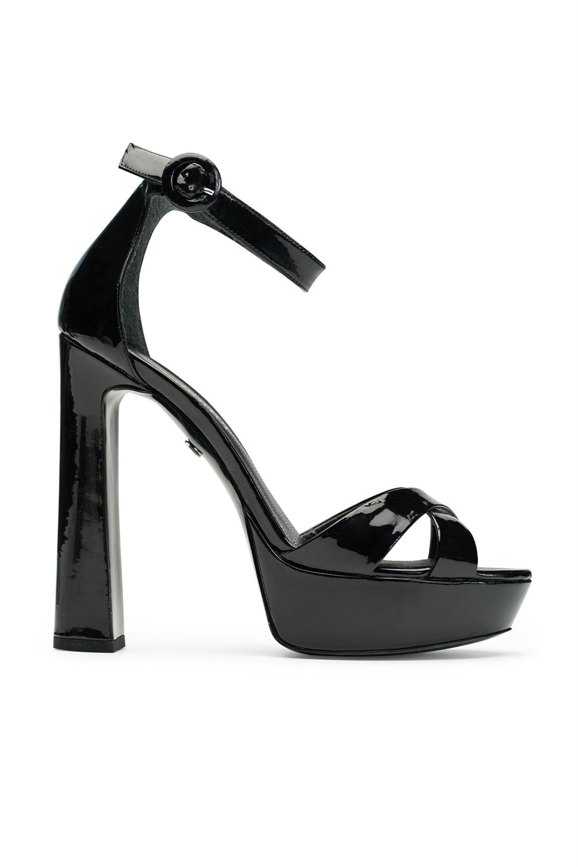 Jabotter Cross Patent Leather Platform Heels