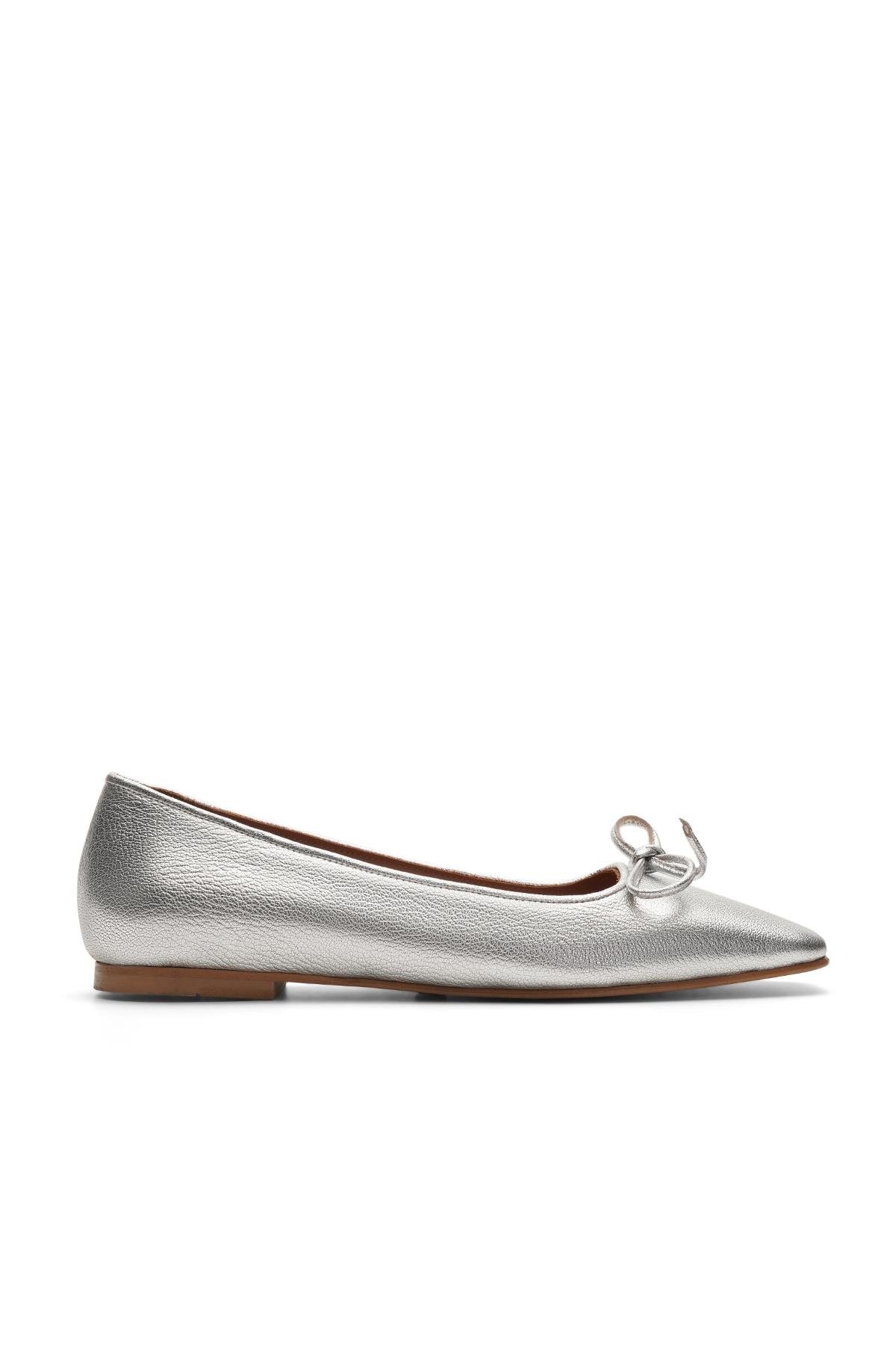 Jabotter Venice Matte Leather Ballet Flats