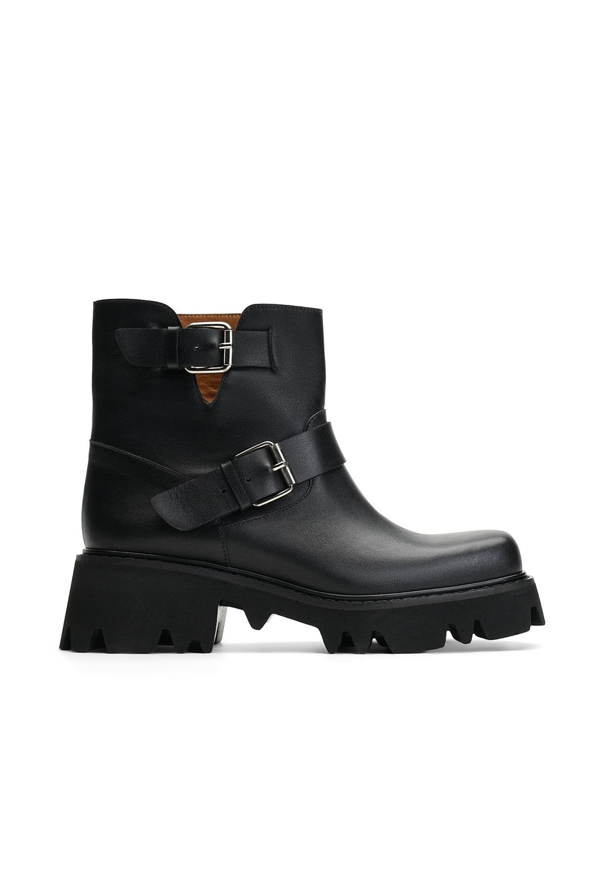Jabotter Fealty Black Leather Boots