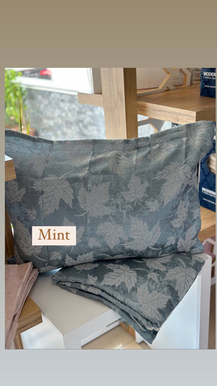 Jakarlı Şönil Kumaş Avangard Çeyizlik Yatak Örtüsü Takımı Çınar Yaprağı Desenli Mint