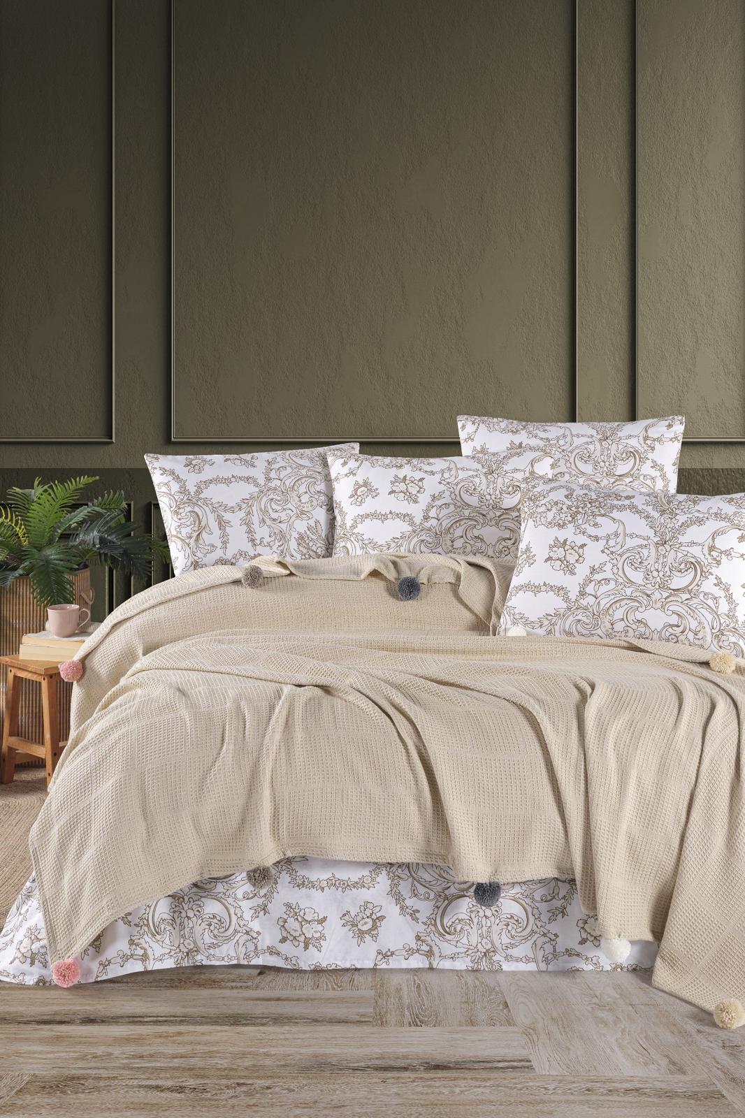 Soho Serisi Tek Kişilik Ponponlu  Pike Takımı