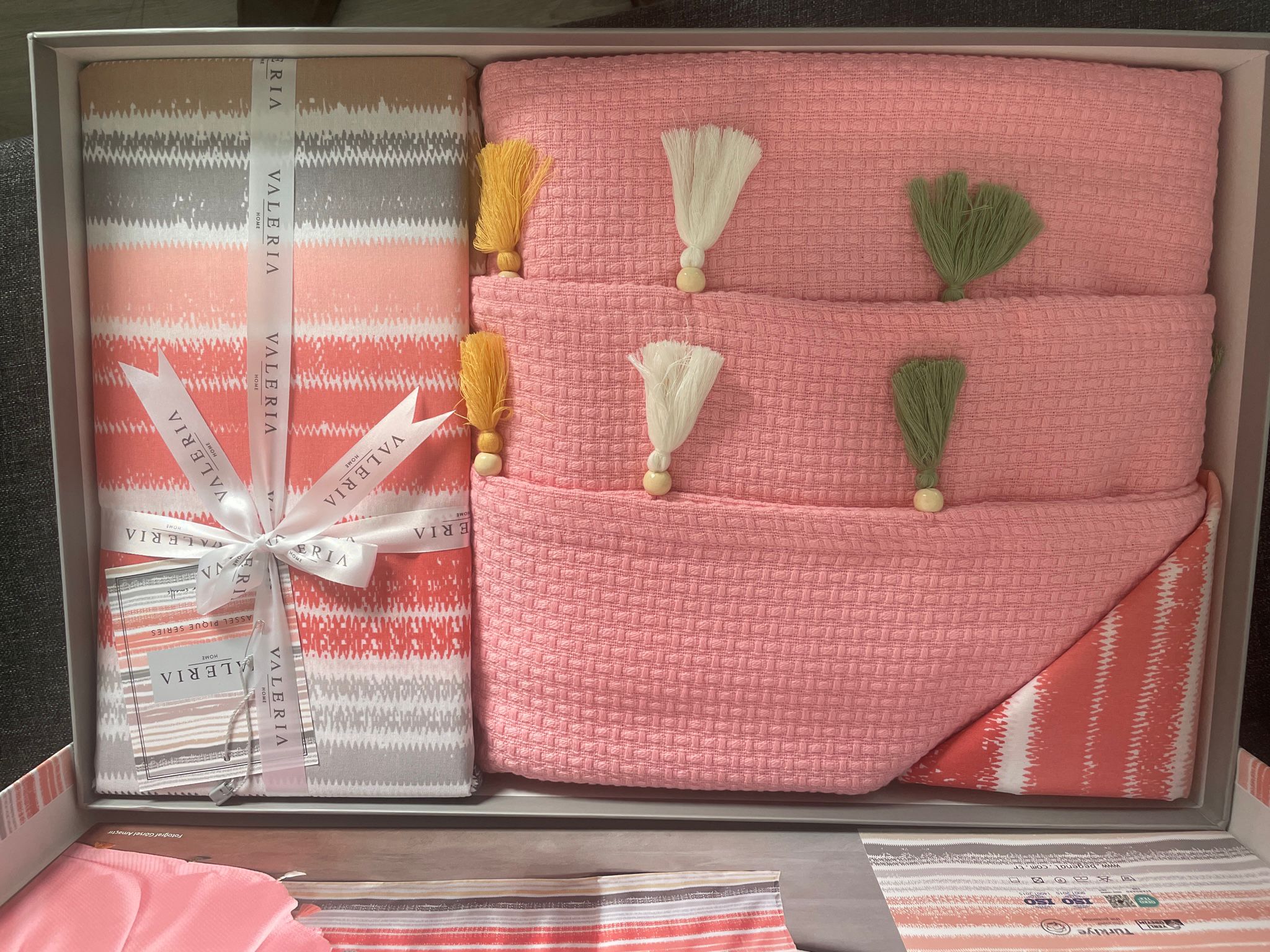 Tek Kişilik Püsküllü Pike Takımı