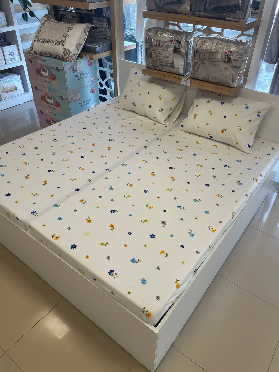 180*200 +30 Derinlikli Çift Kişilik Pamuklu Lastikli Çarşaf - KELEBEK