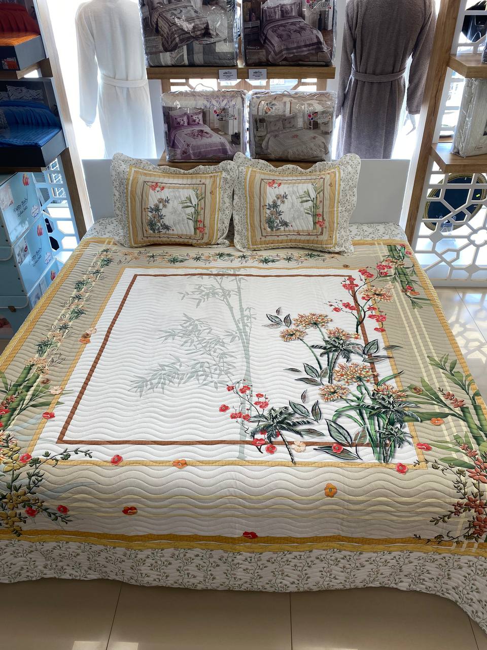 Çift Kişilik Battal Boy  Yatak Örtüsü Takımı Bamboo