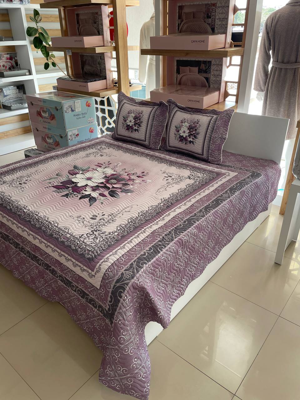 Çift Kişilik Battal Boy Yatak Örtüsü Takımı Beste Lila