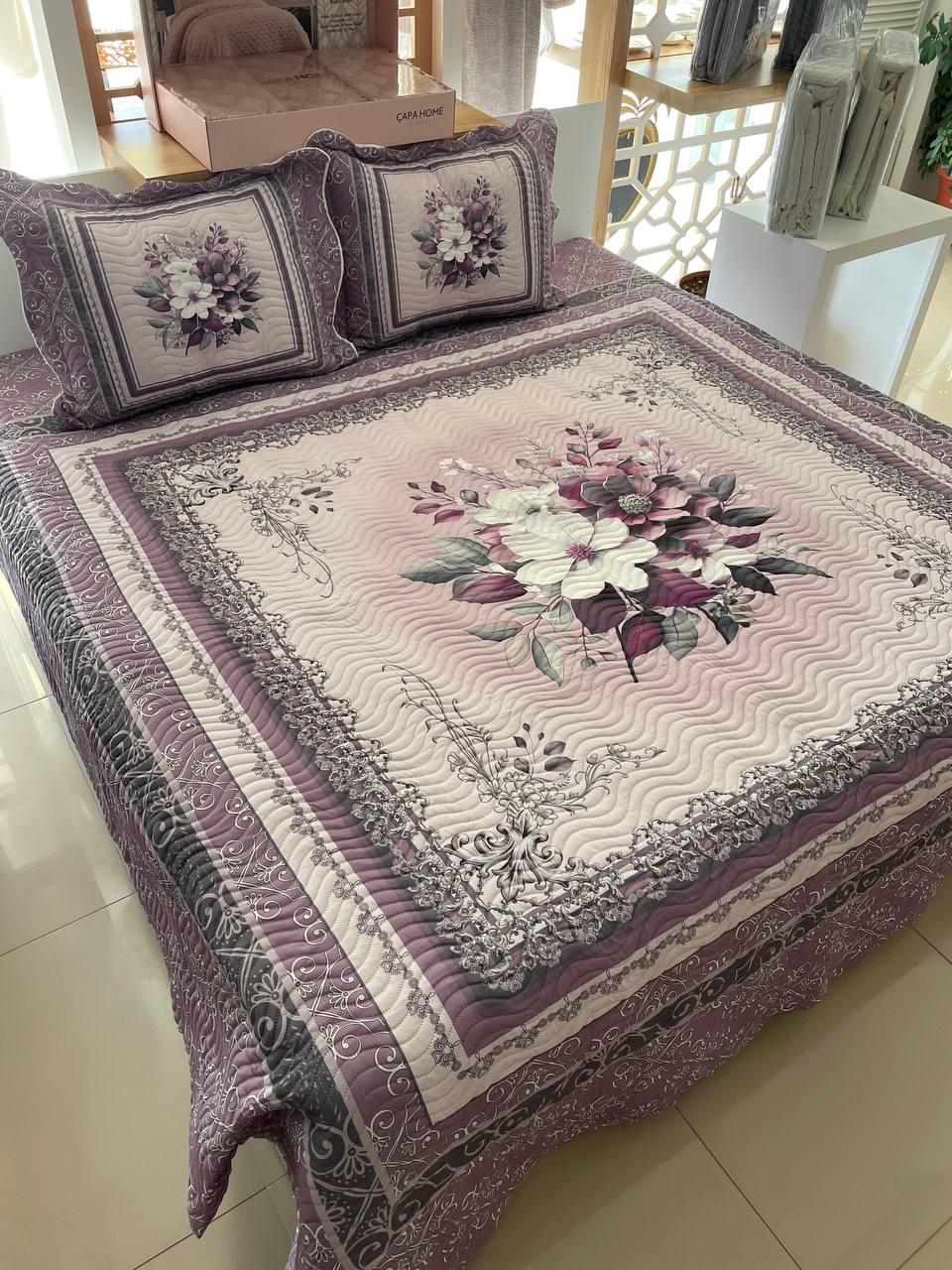 Çift Kişilik Battal Boy Yatak Örtüsü Takımı Beste Lila