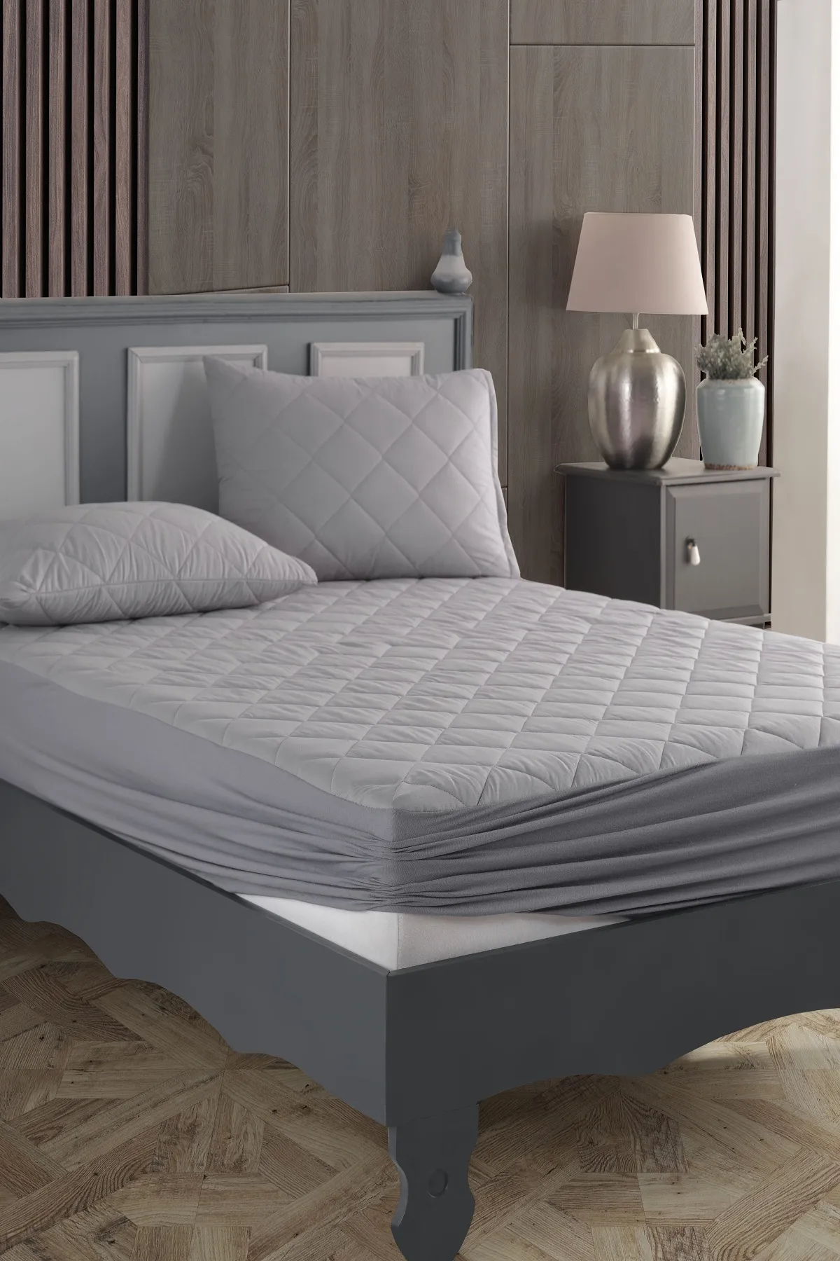 Sıvı Geçirmez Kapitoneli Lastikli Gri Yatak Alezi Ve Yastık Alezi  Takımı