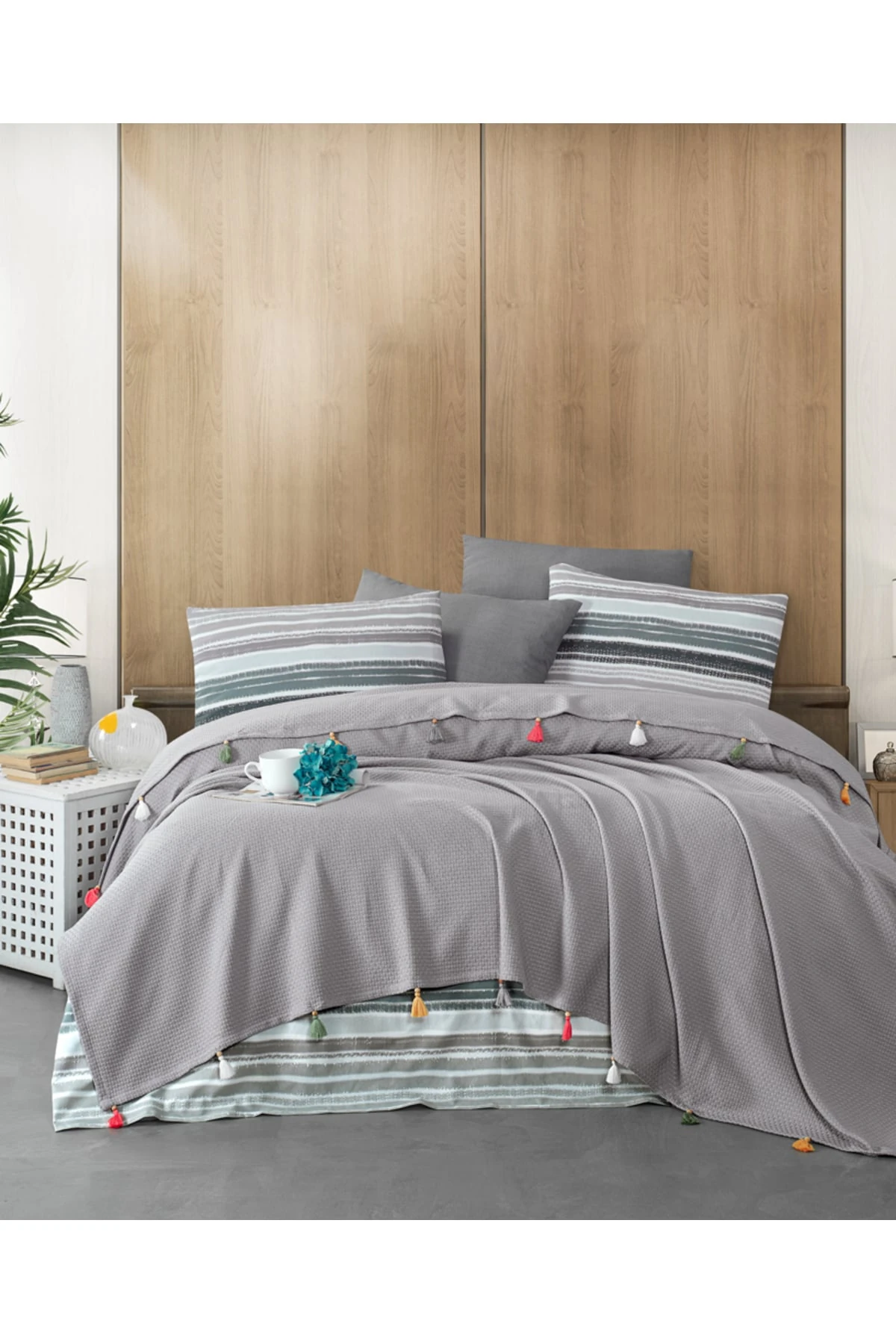 Çift Kişilik Püsküllü Çeyizlik Pike Takımı 4 Parça Pike Seti