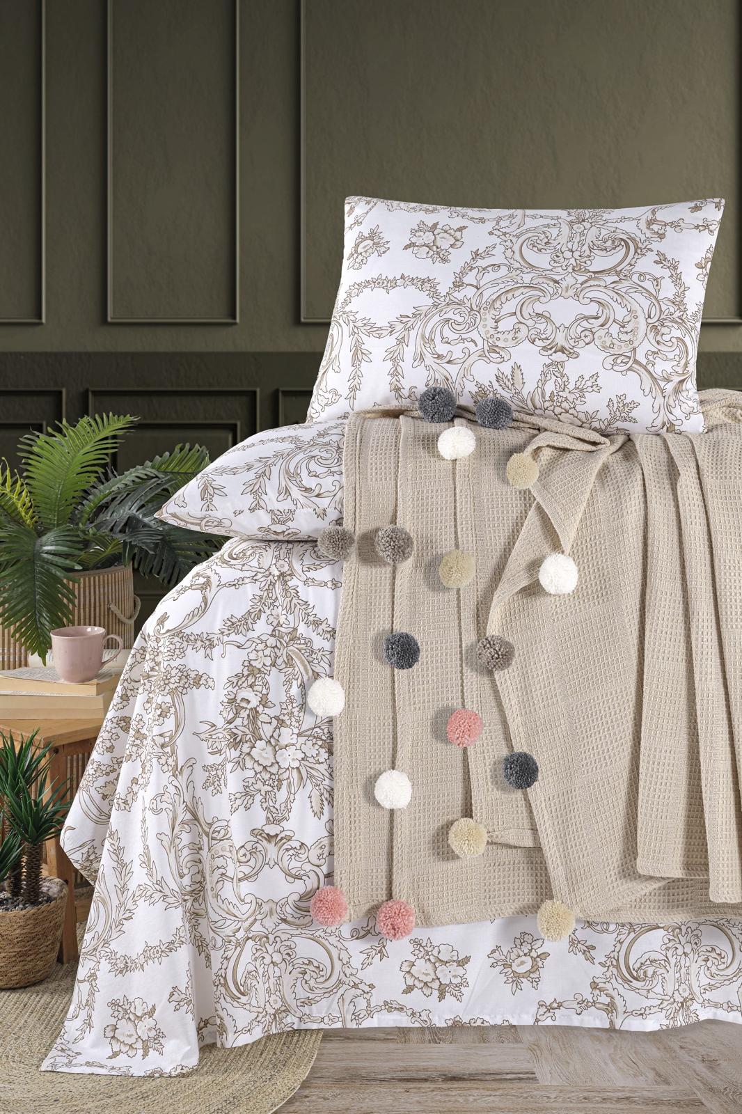 Soho Serisi Tek Kişilik Ponponlu  Pike Takımı