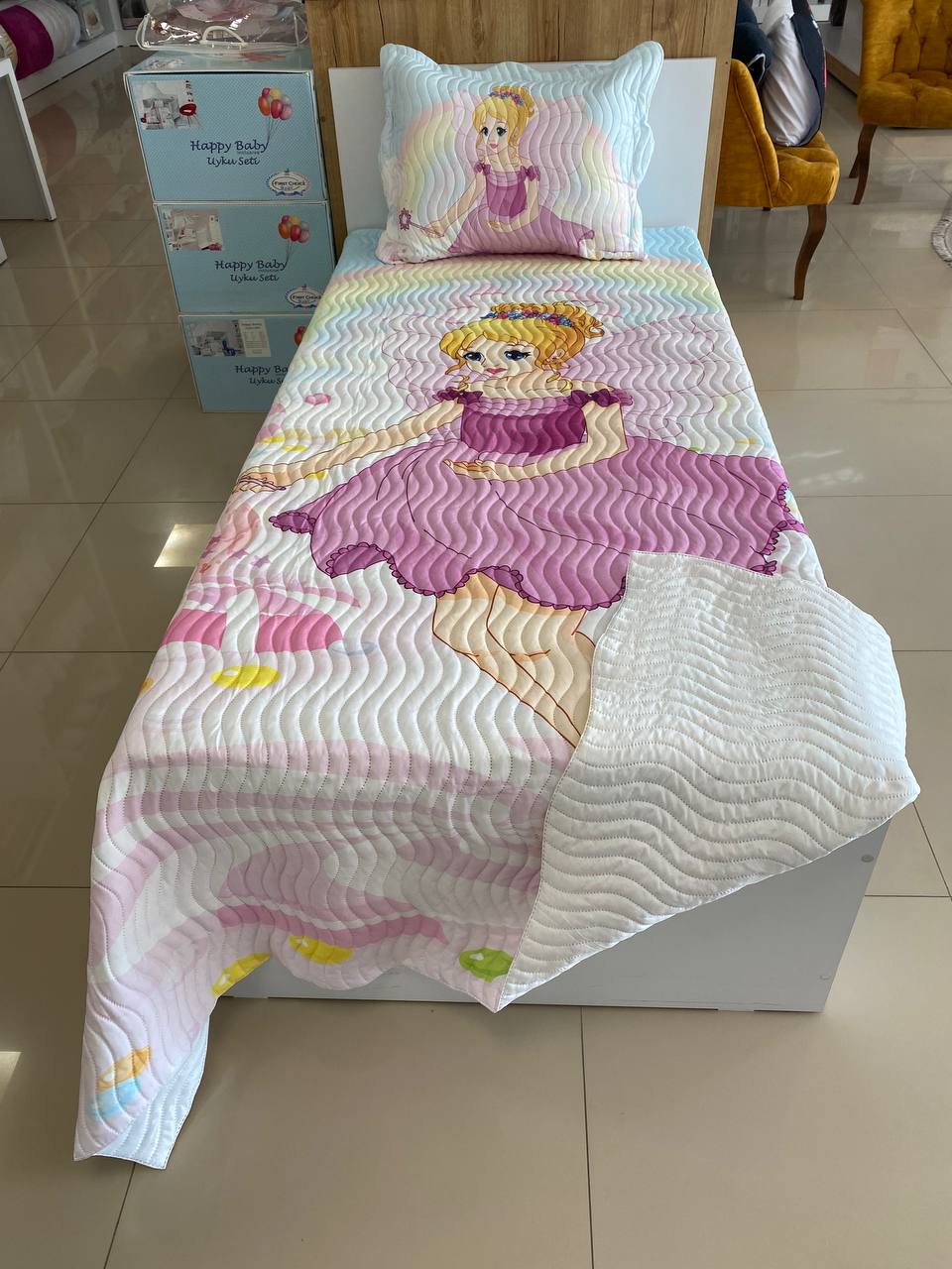 Tek Kişilik Yatak Örtüsü Pink Girl