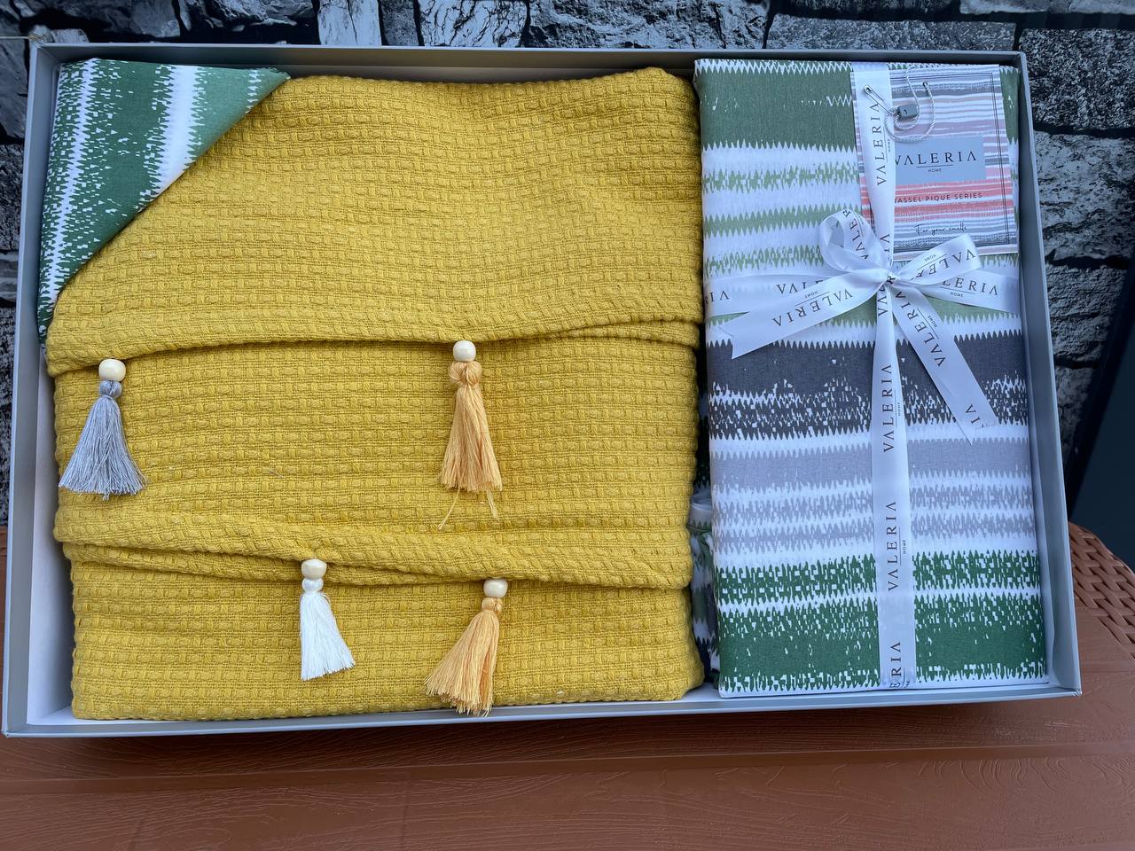 Tek Kişilik Püsküllü Pike Takımı - HARDAL