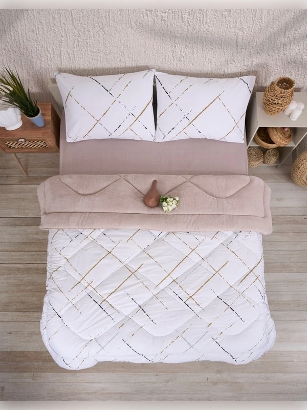 Battal Boy Çift Taraflı Lüx Welsoft Yorgan Elit Pofuduk Yumuşak Polar Yorgan ve Yastık Kılıfı - YANSIMA BEJ