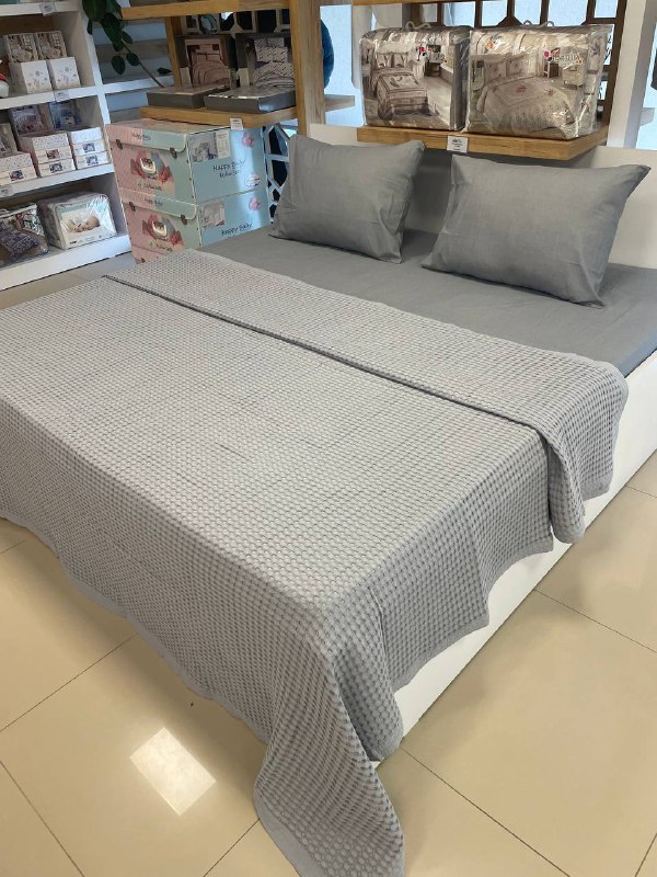 Çift Kişilik Battal Boy Havuzlu % 100 Pamuklu Pike Takımı - GRİ