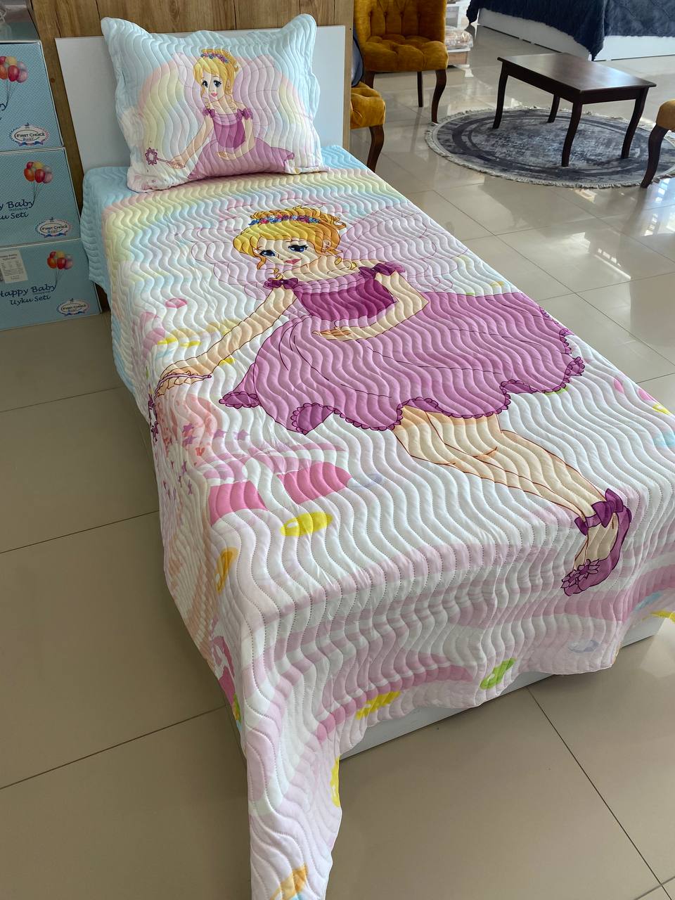Tek Kişilik Yatak Örtüsü Pink Girl
