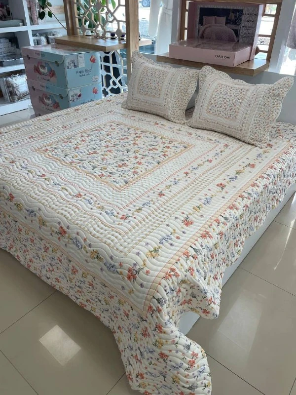 Çift Kişilik Battal Boy Yatak Örtüsü Takımı Silvia