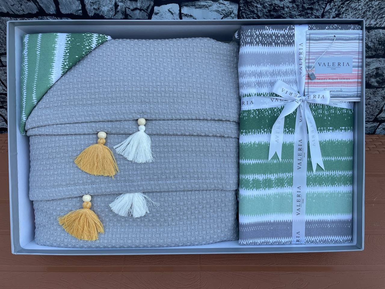 Tek Kişilik Püsküllü Pike Takımı - GRİ