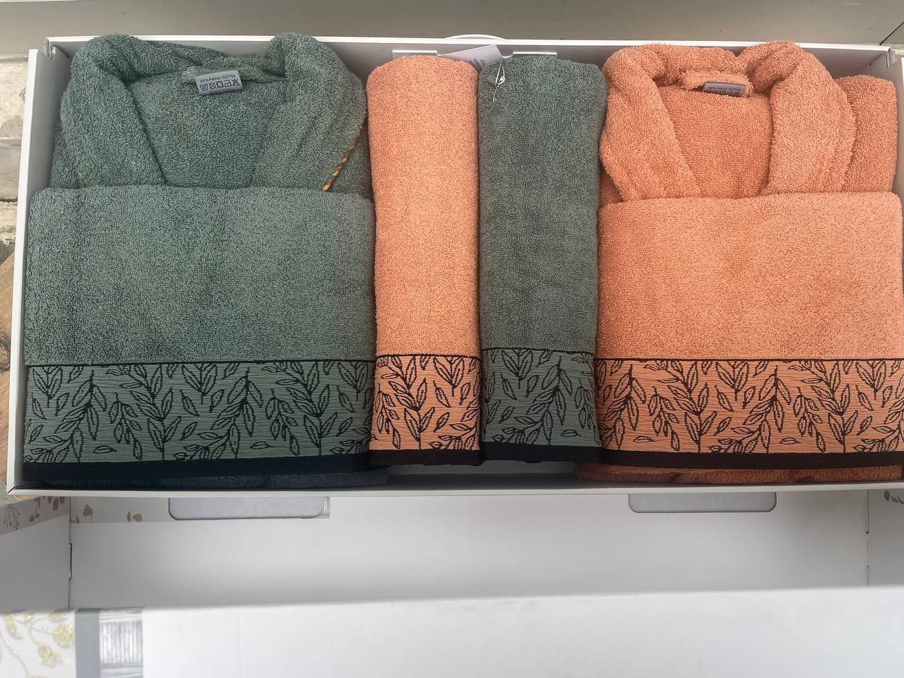 Pamuklu Jakarlı Carmen 6 Parca Aile Bornoz Setleri - KİREMİT -HAKİ