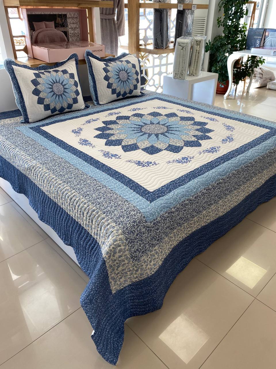 Çift Kişilik Battal Boy  Yatak Örtüsü Takımı Gloria Mavi