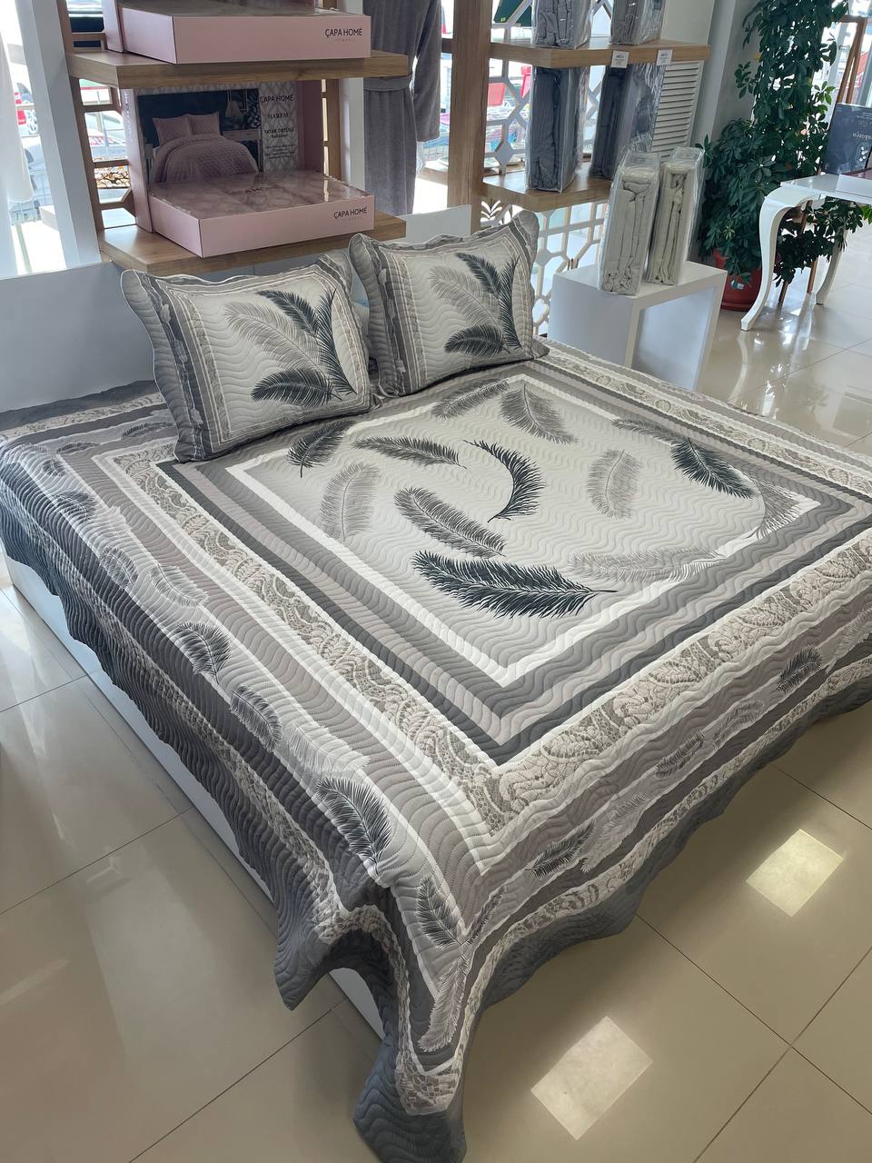 Çift Kişilik Battal Boy Yatak Örtüsü Takımı Alya