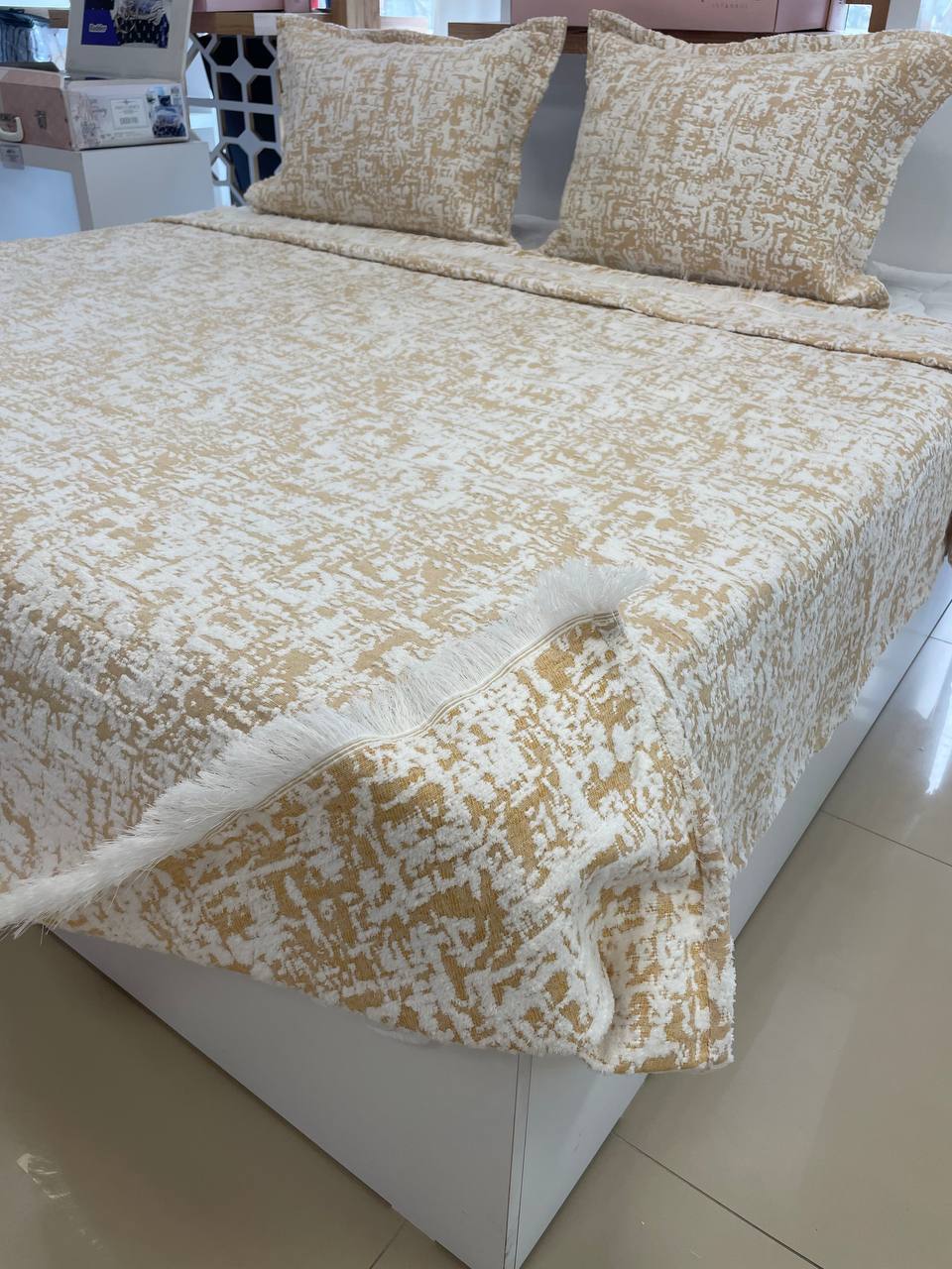 Soft Çift Kişilik Battaniye & Yatak Örtüsü Takımı