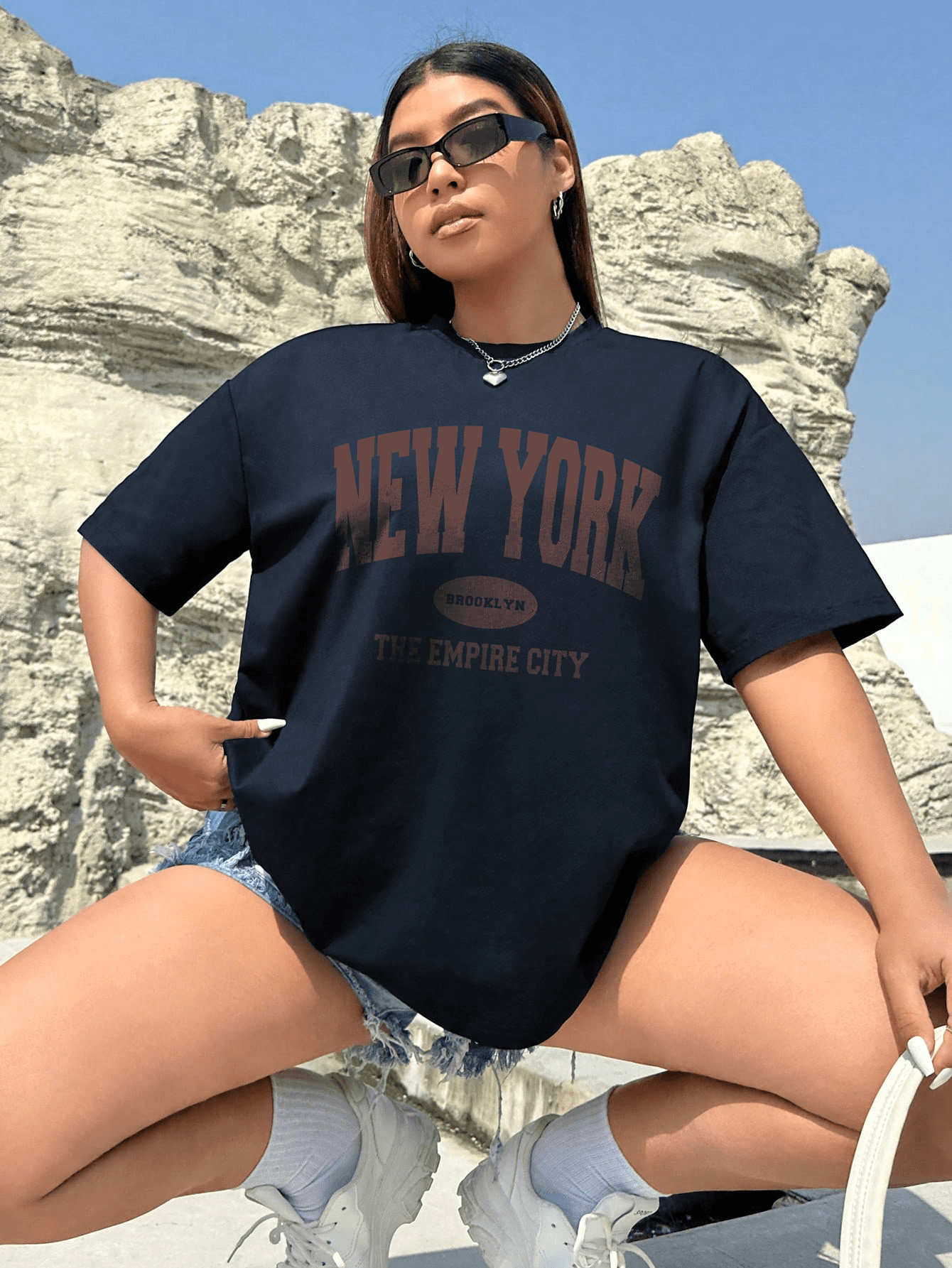 LACIVERT