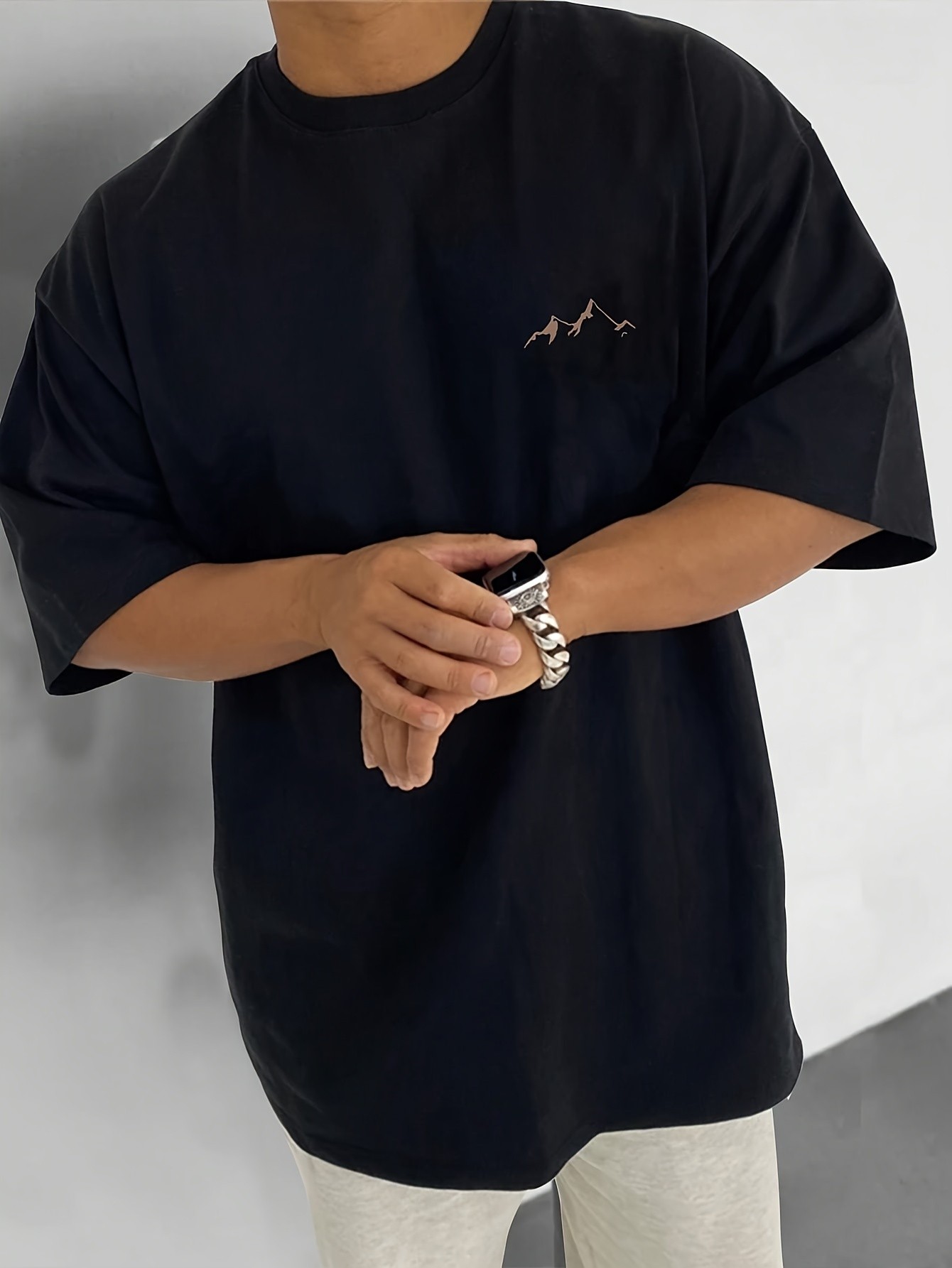 SIYAH