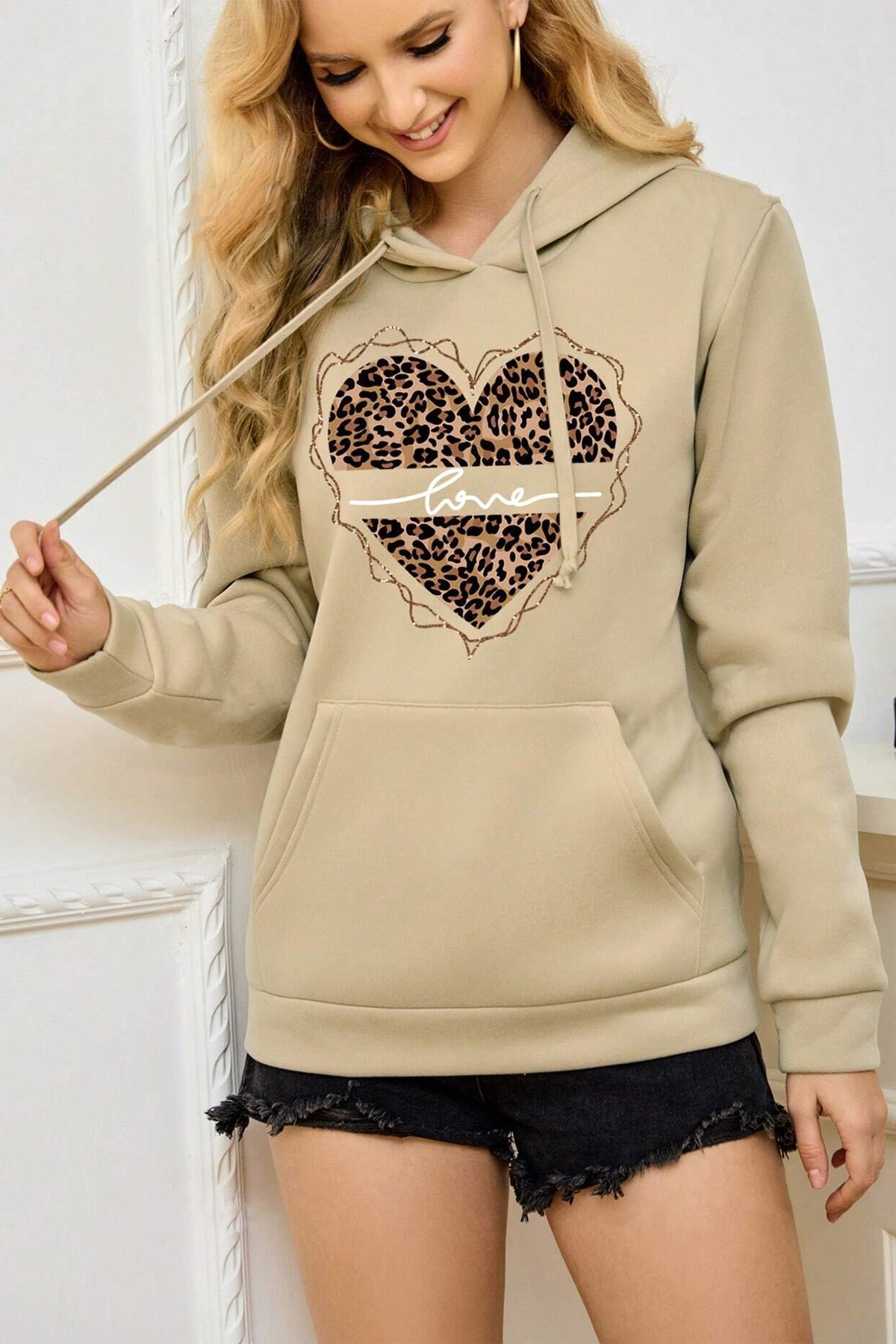 Kalp Baskılı Oversize Sweatshirt