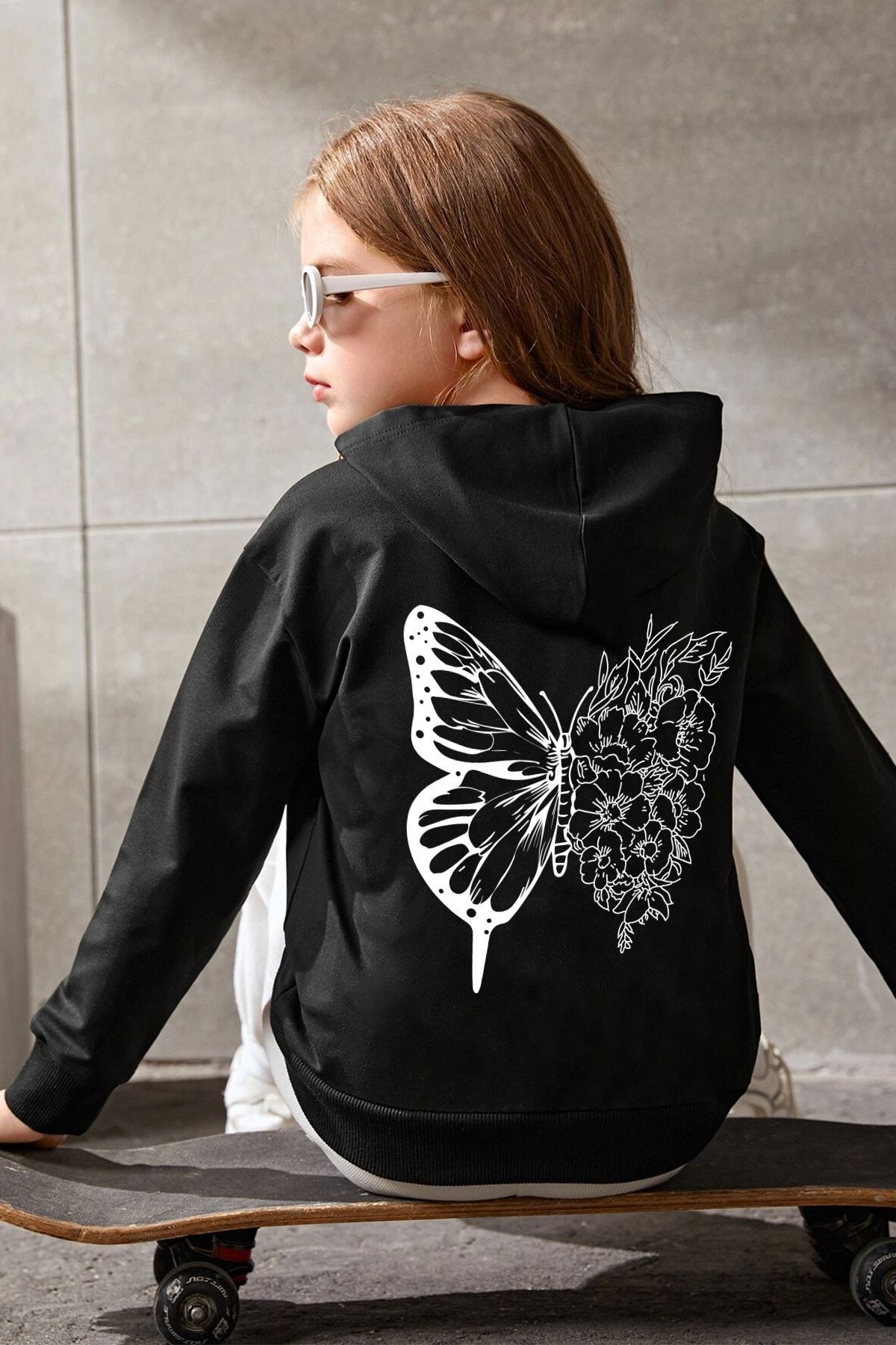 Çocuk Drawing Butterflies Baskılı Sweatshirt