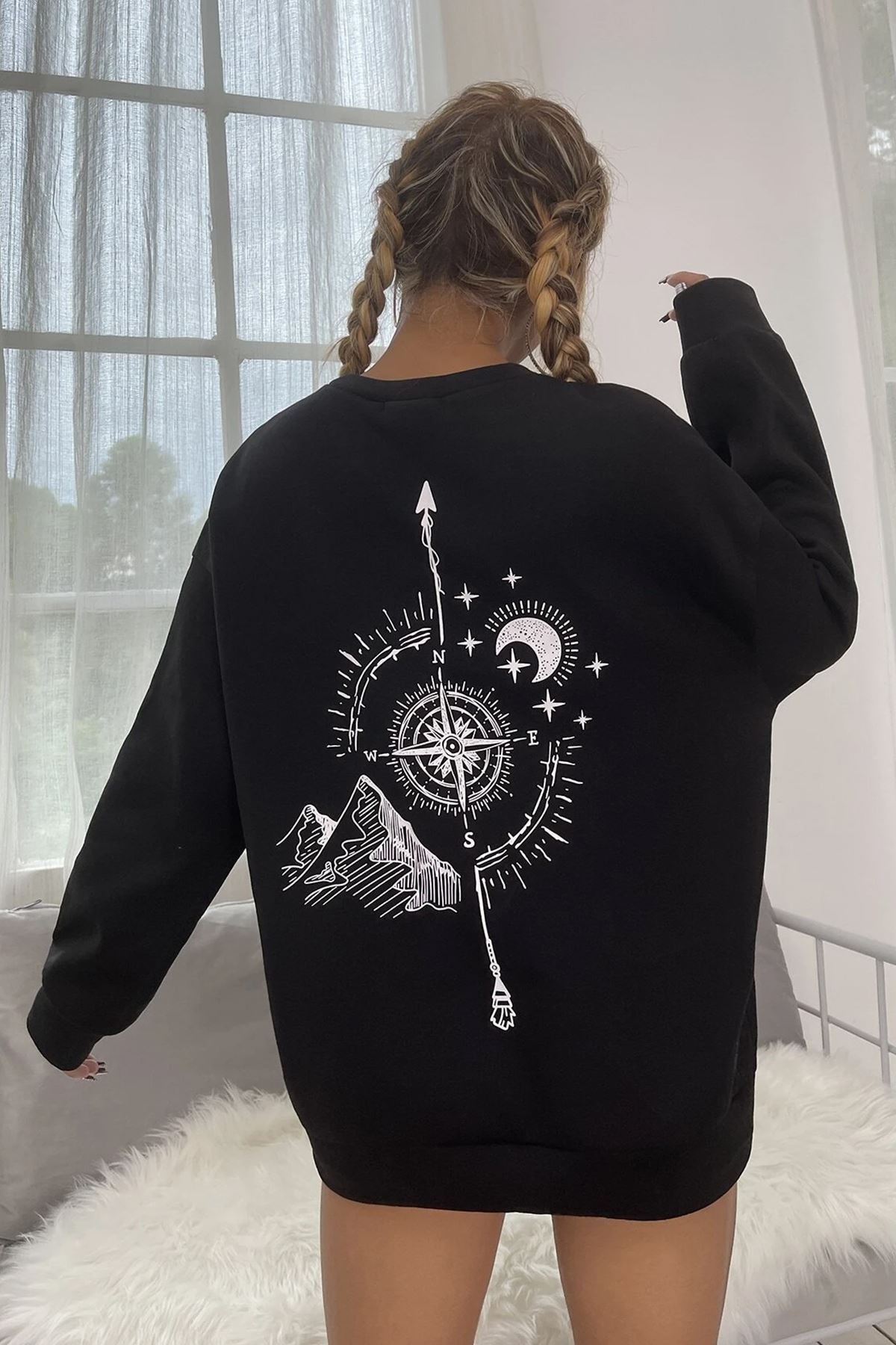 Unisex Pusula Sırt Baskılı Bisiklet Yaka Sweatshirt