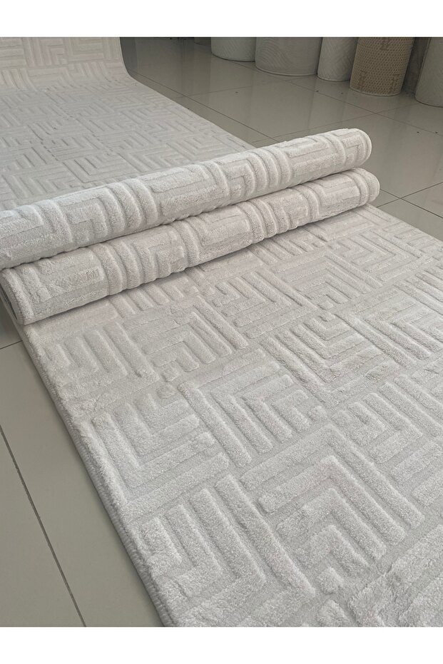 Çeşme Krem Kaymaz Tabanlı Elit Bukle Kesme Salon Koridor Mutfak Halısı Yolluk