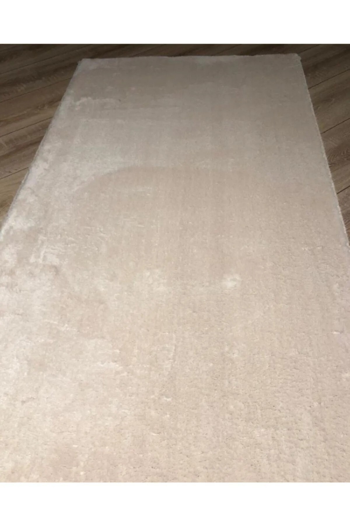Krem Kaymaz Taban Yıkanabilir Pofuduk Lüx Post Peluş Kesme Halı Yolluk