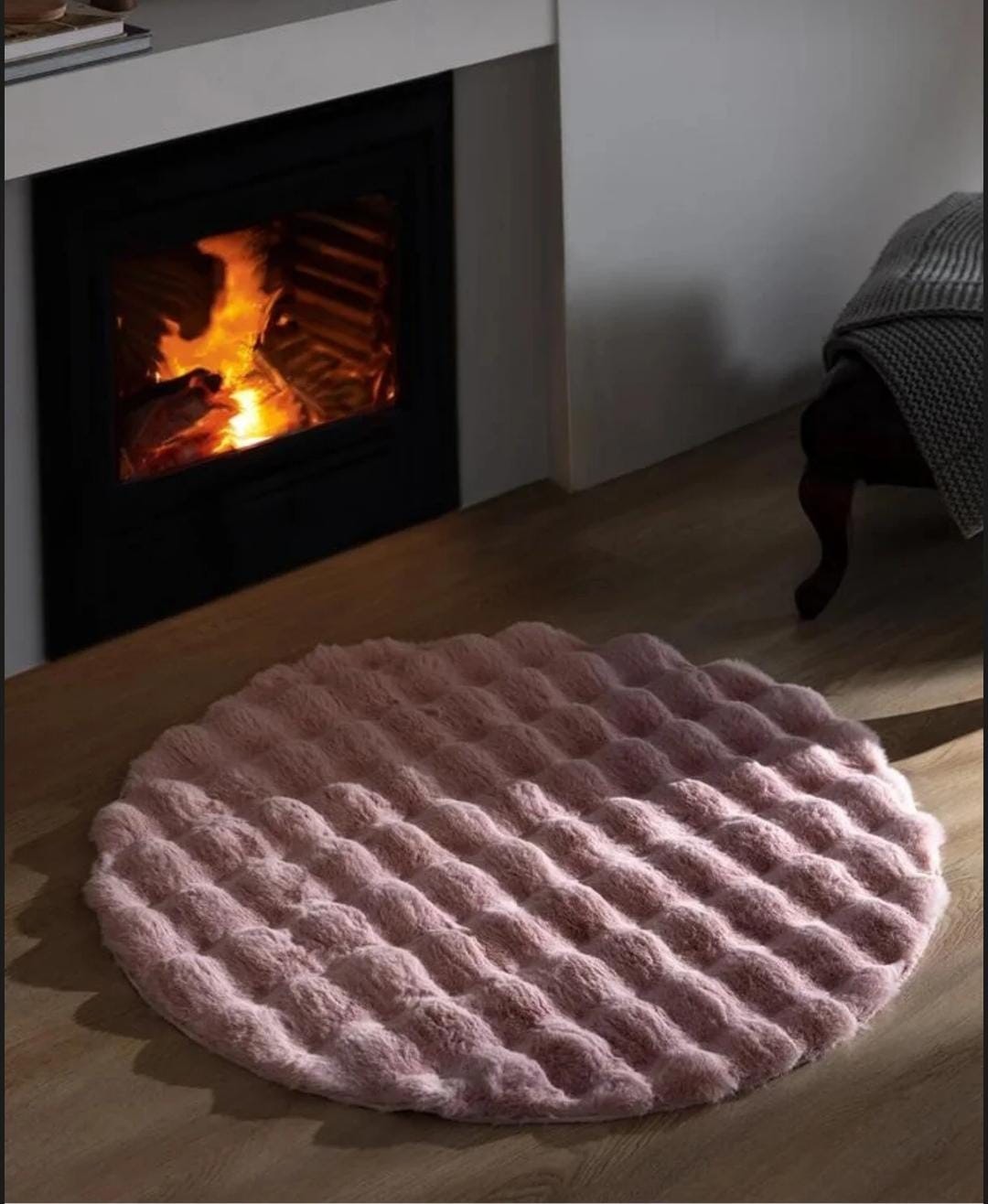 Bubble Yuvarlak Pembe Tavşan Tüyü Kaymaz Taban Peluş Halı