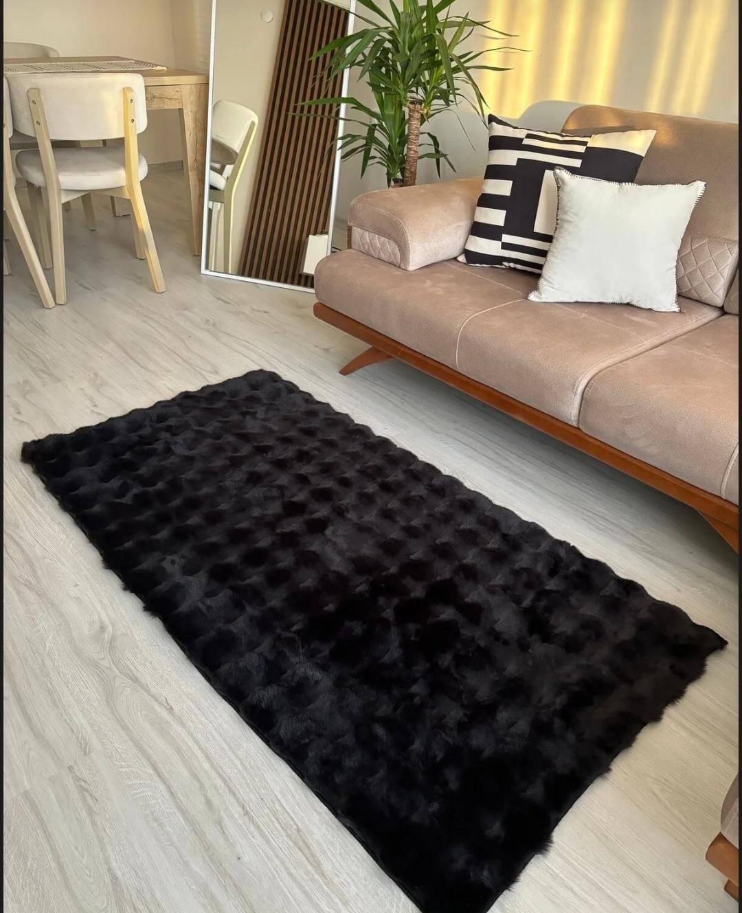 Bubble Siyah Tavşan Tüyü Tekstil Taban Peluş Halı