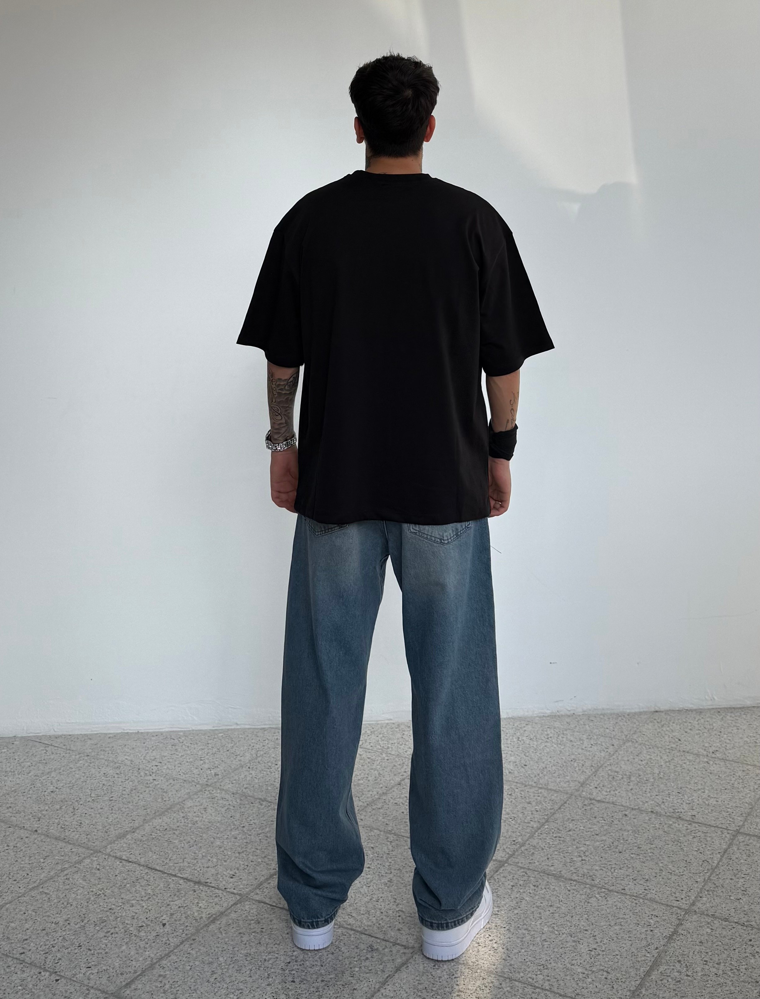 İnce kumaş Orta Oversize Kalıp Pamuklu Basic Tişört