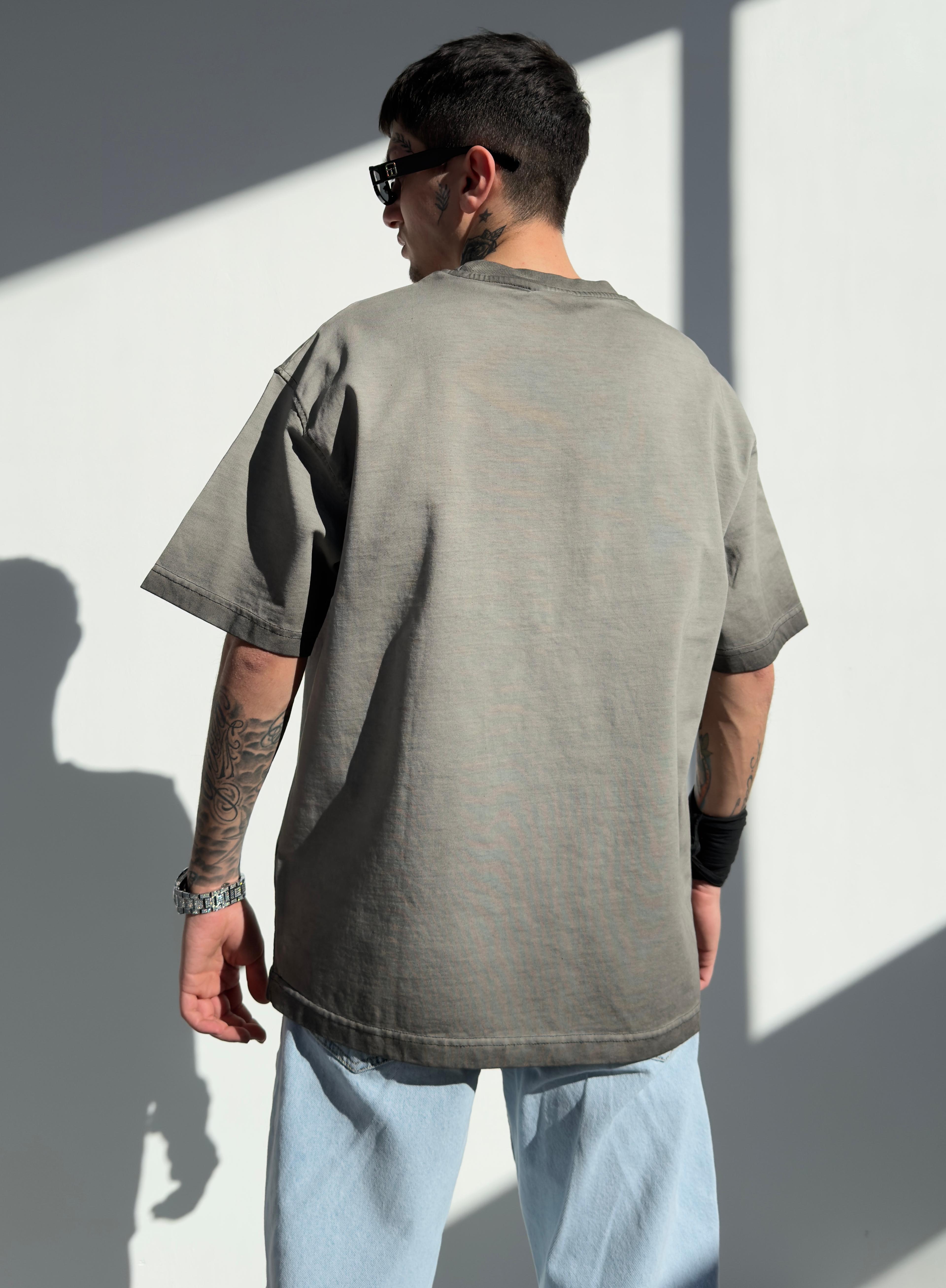 Baskılı Eskitme Kumaş Oversize Tişört