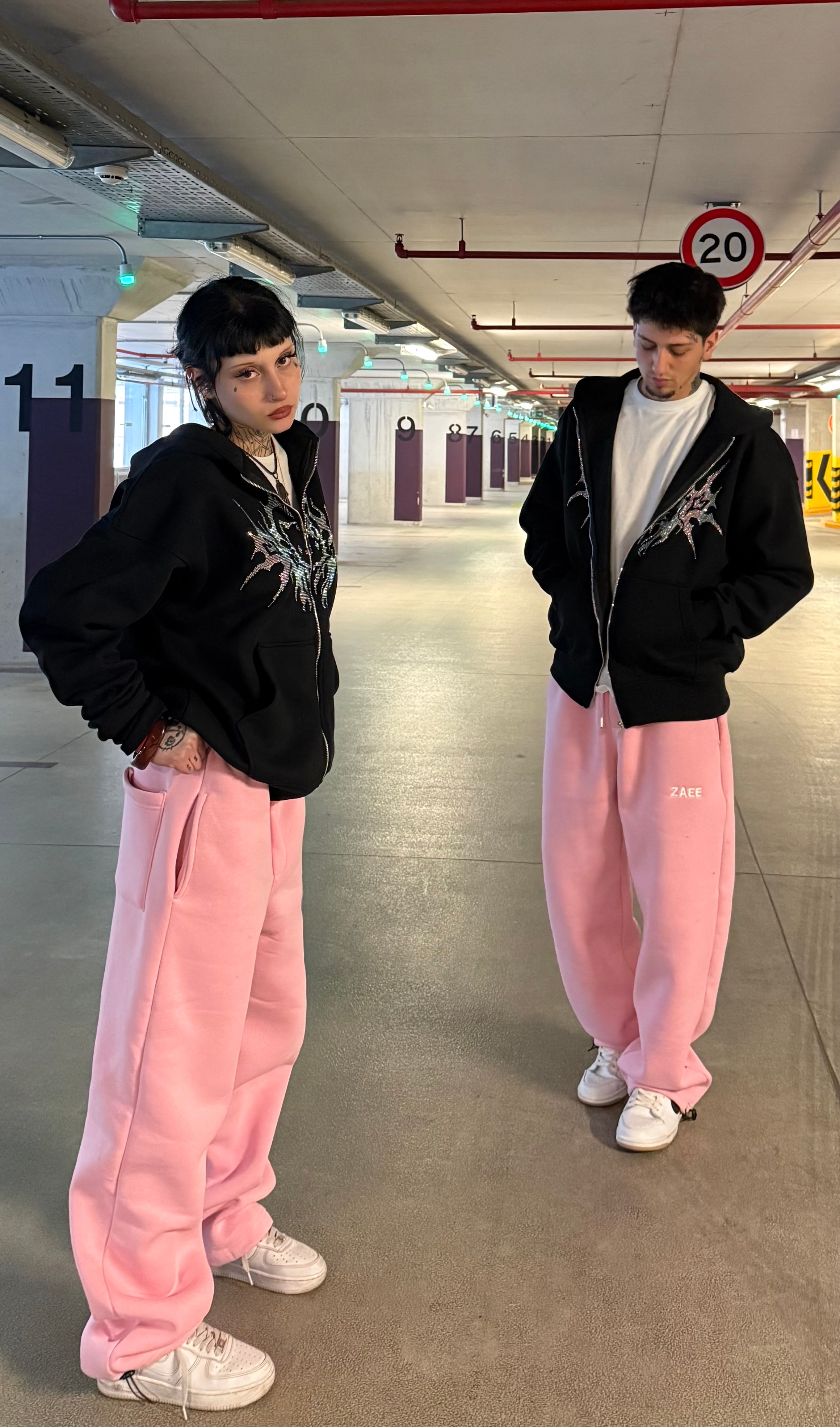 Hello Kitty taşlı Oversize Fermuarlı Hırka 