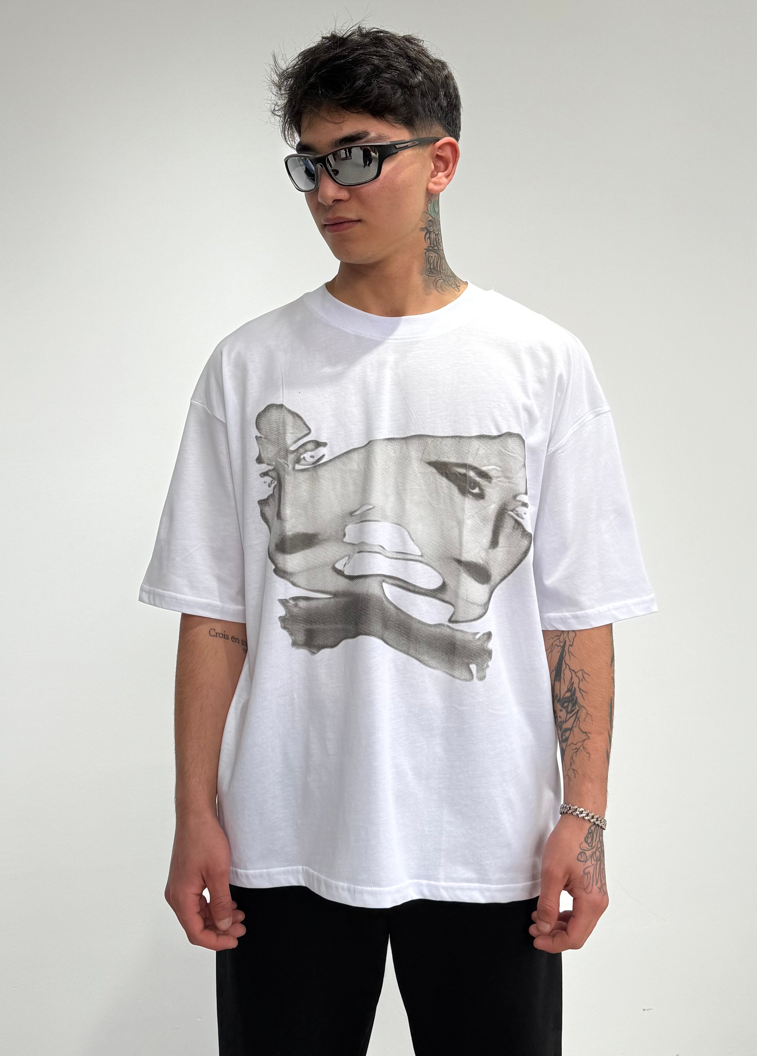 Face Baskılı Oversize Tişört - Beyaz